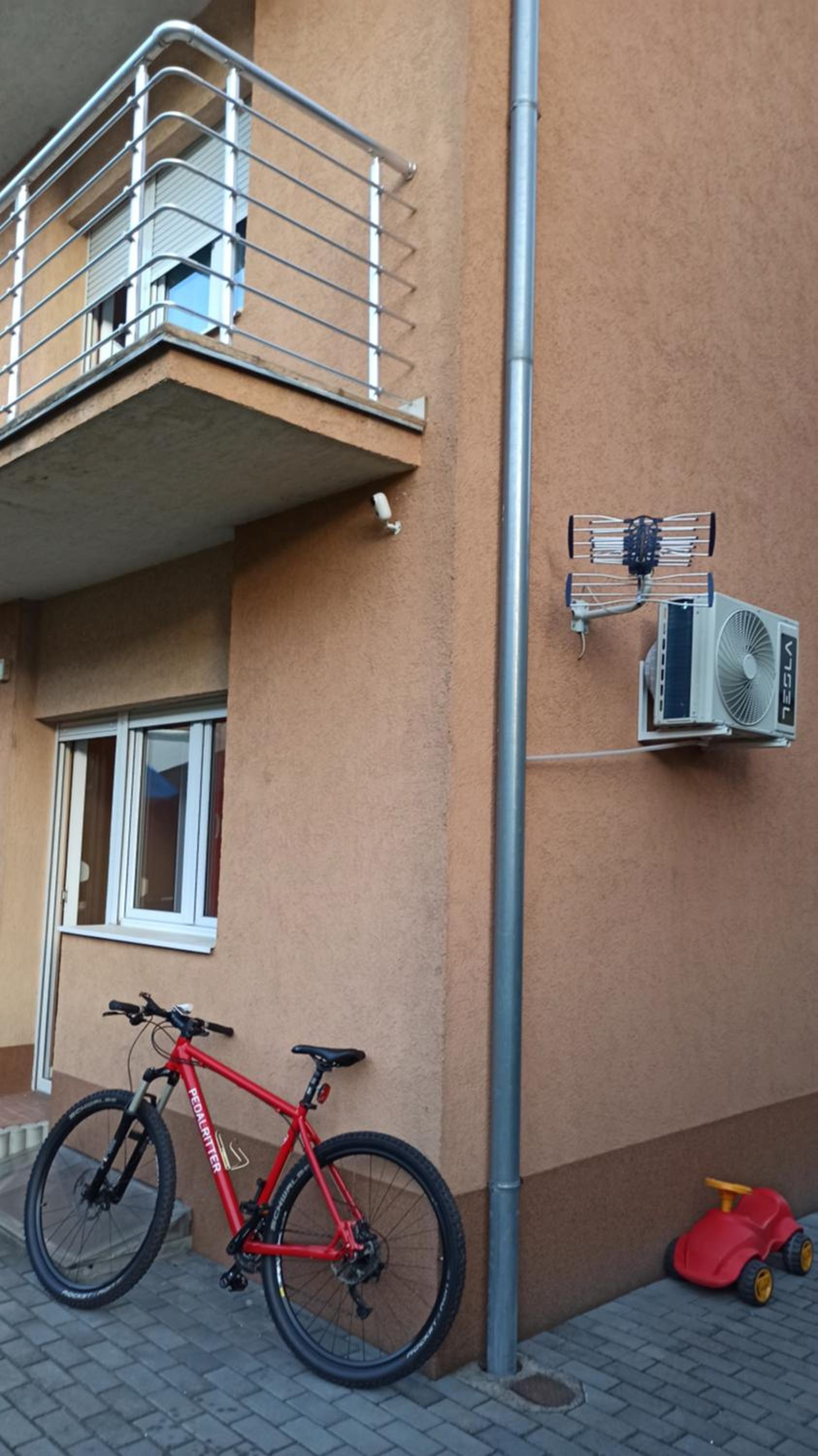Cozy Quiet Apartment Nis