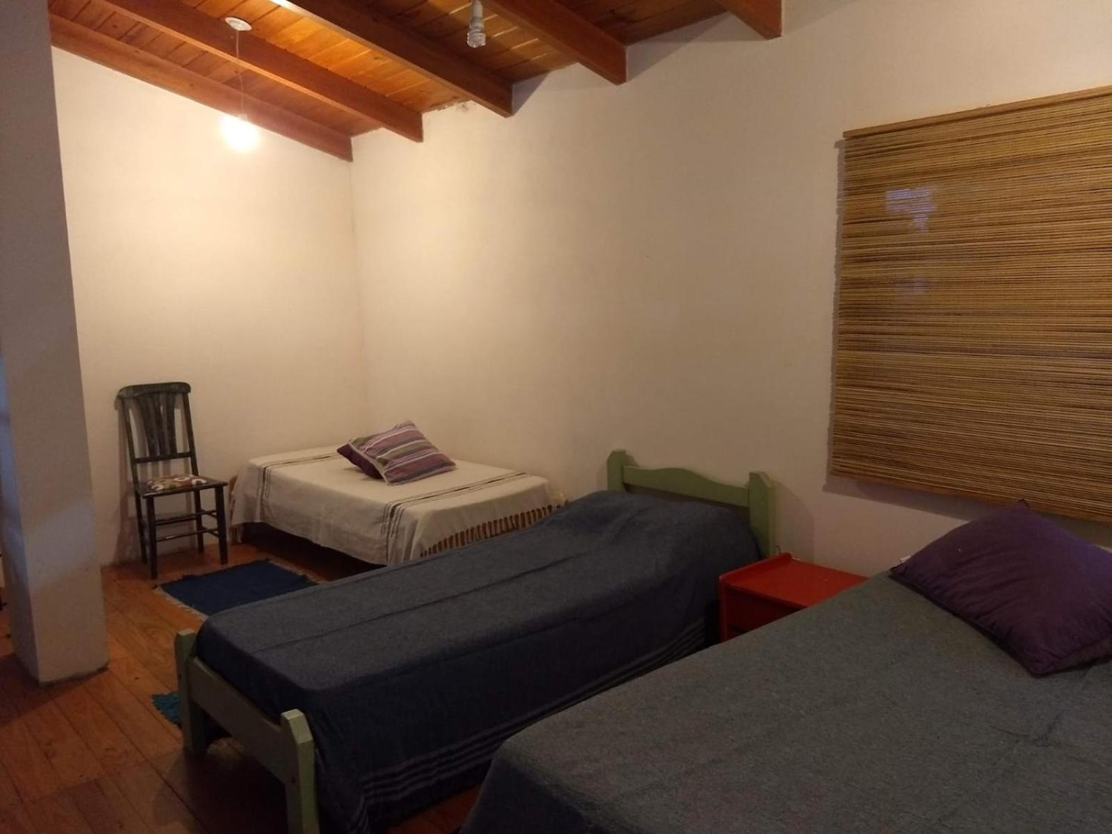 Casa con pileta propia exclusiva para 5 personas con asador estacionamiento y balcón con vistas a las sierras