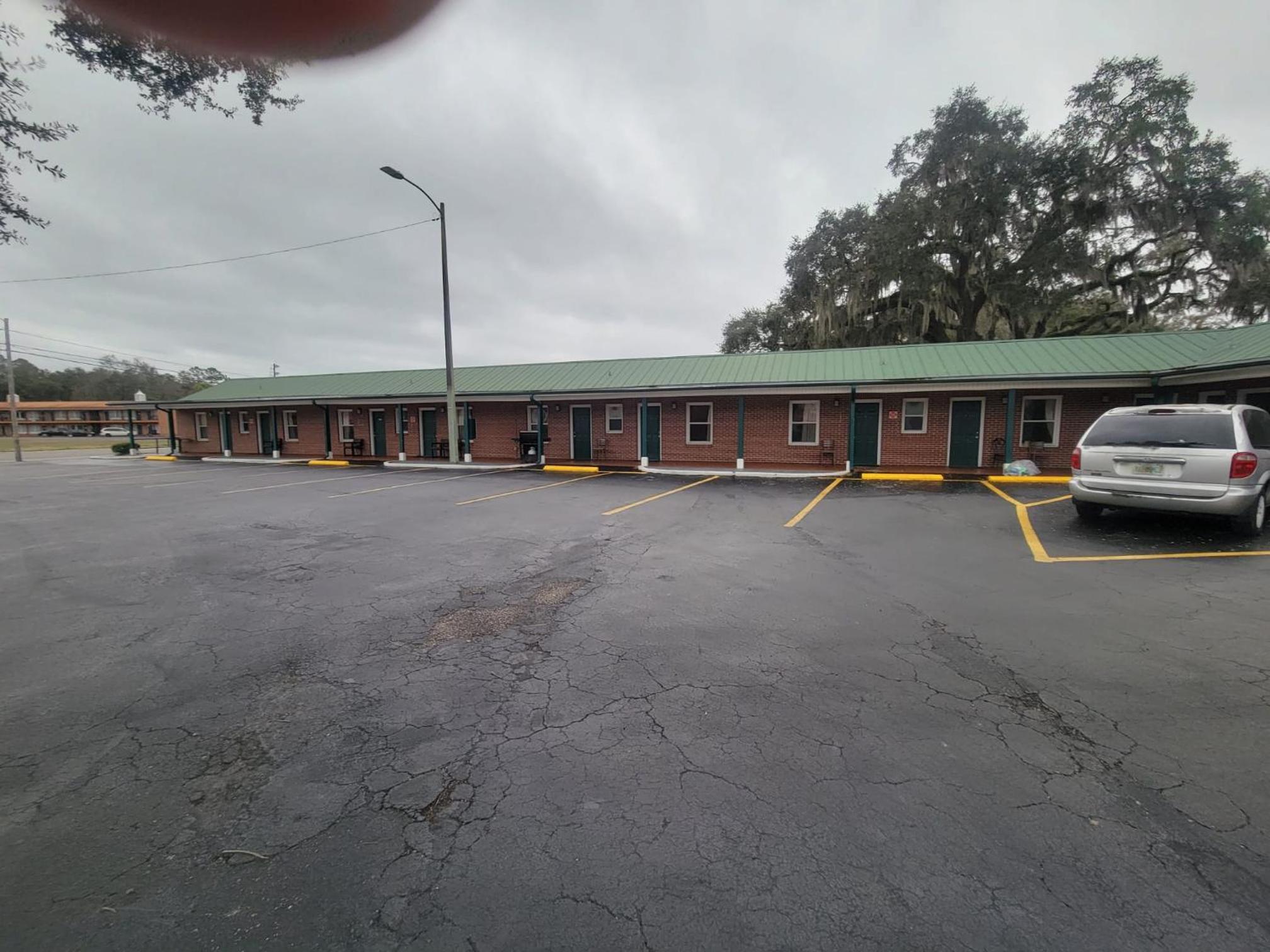 Gandy motor lodge view 3