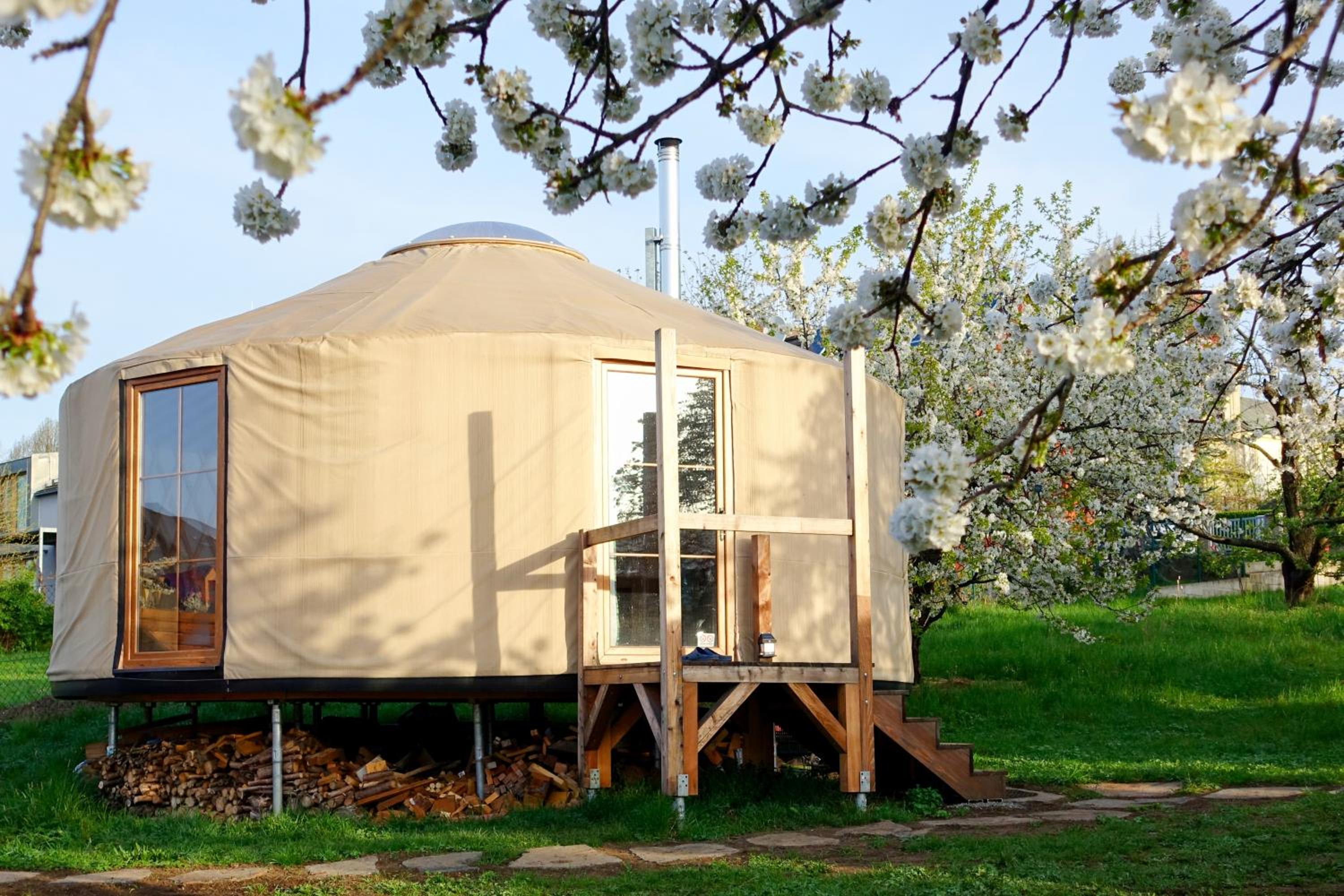 Romantická jurta s wellness Pohoda Relax