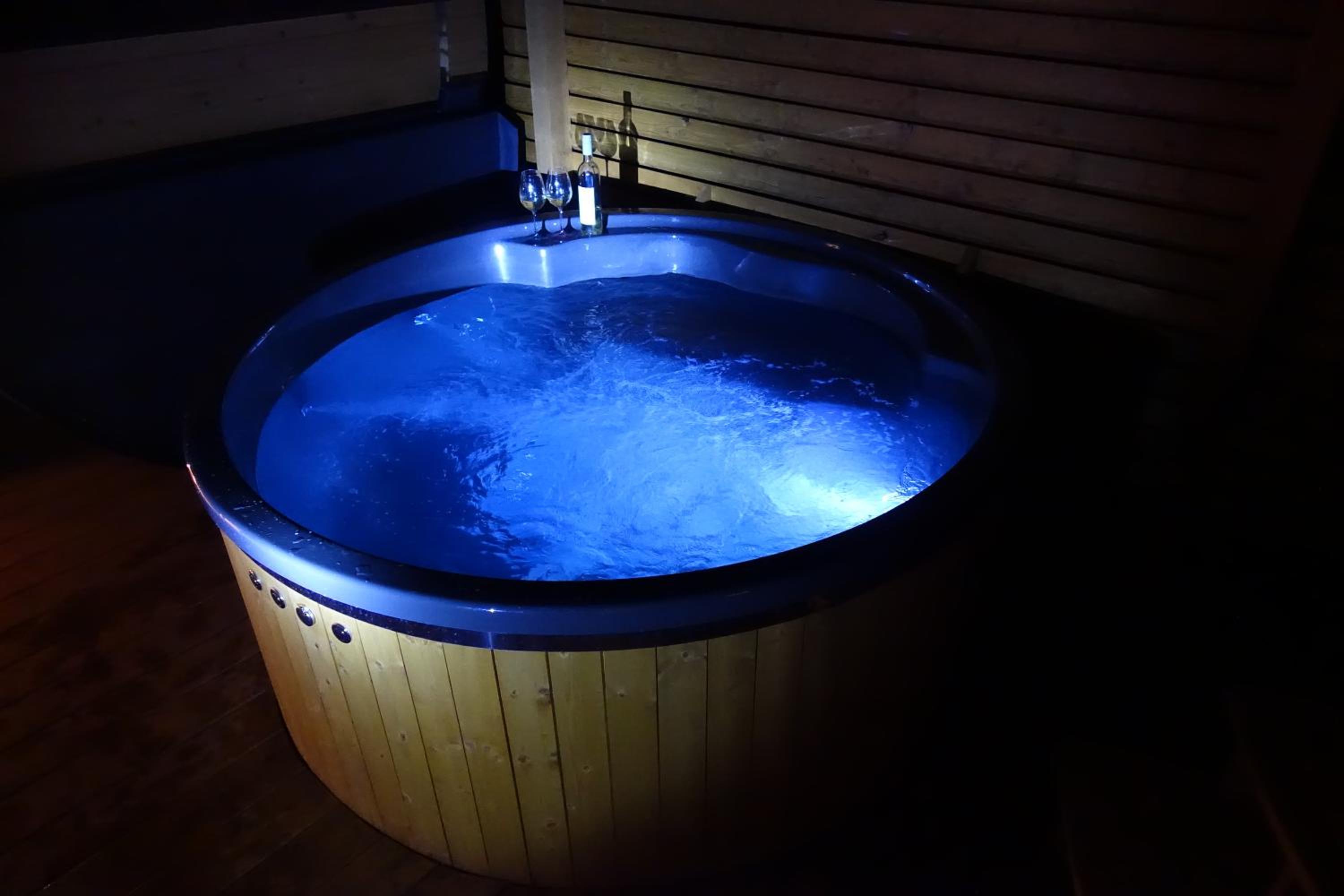 Romantická jurta s wellness Pohoda Relax