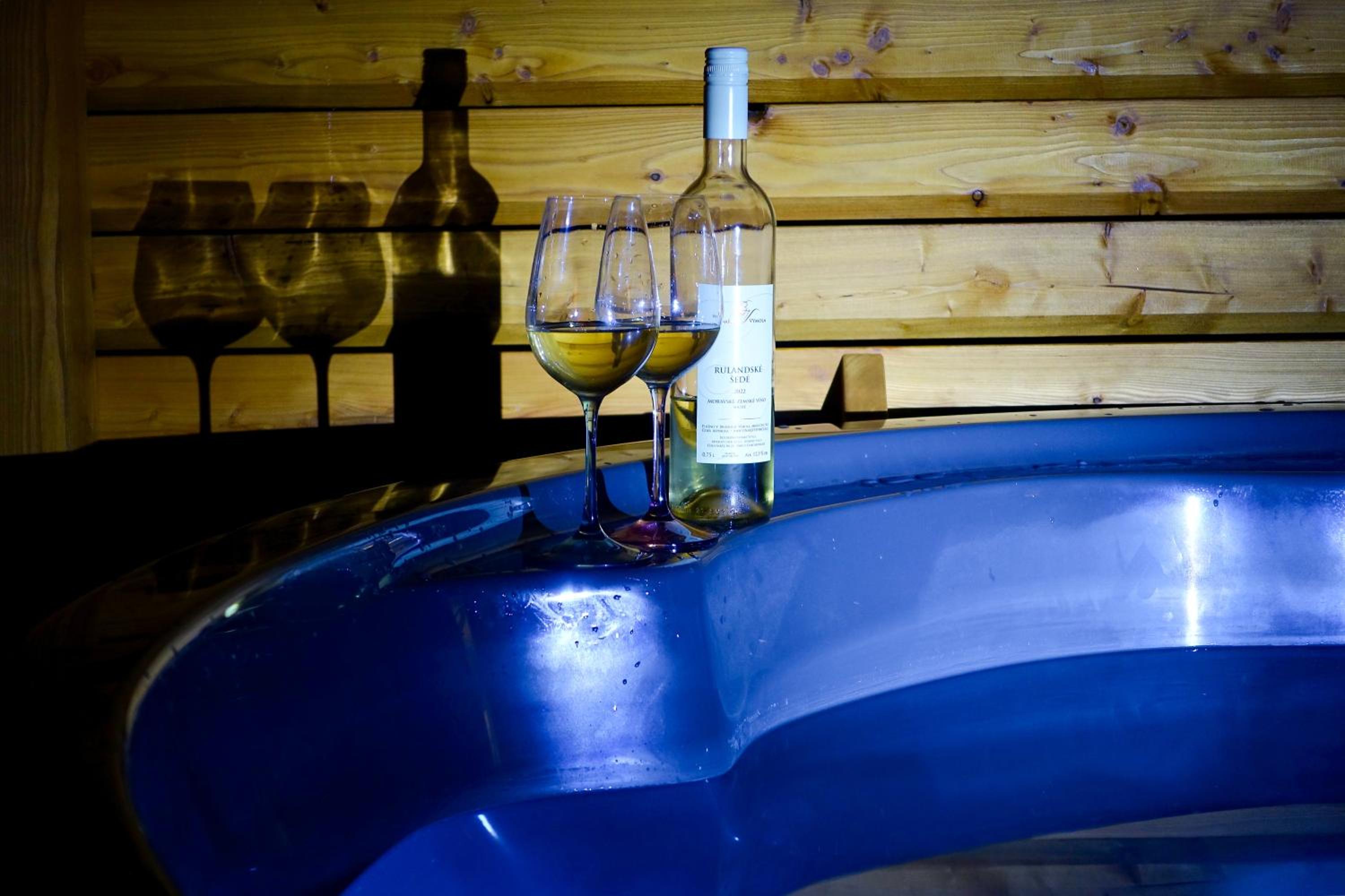 Romantická jurta s wellness Pohoda Relax