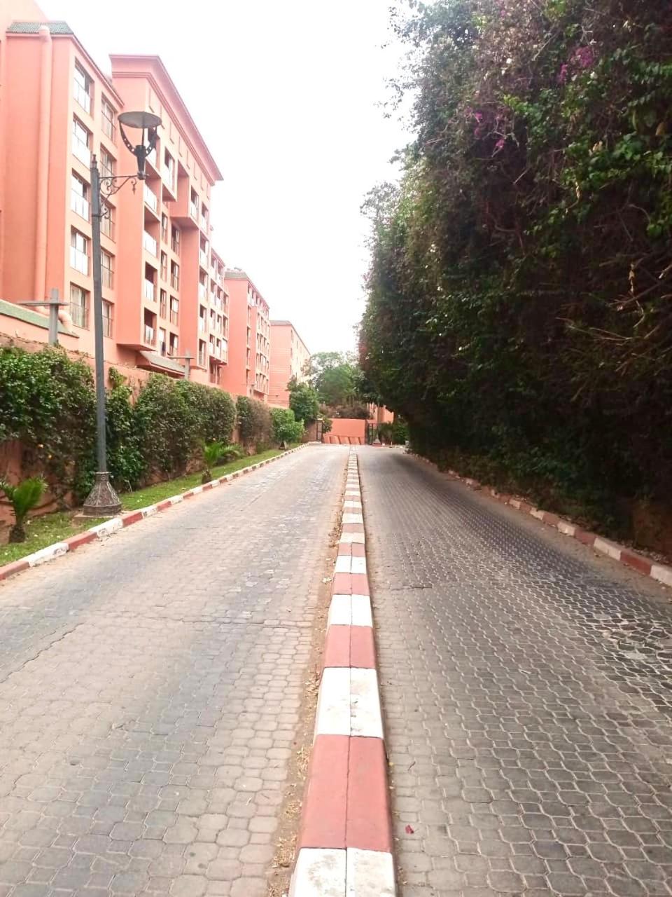 Beautiful Hivernage Apartment with Pool & Balcony, Near Attractions view 3