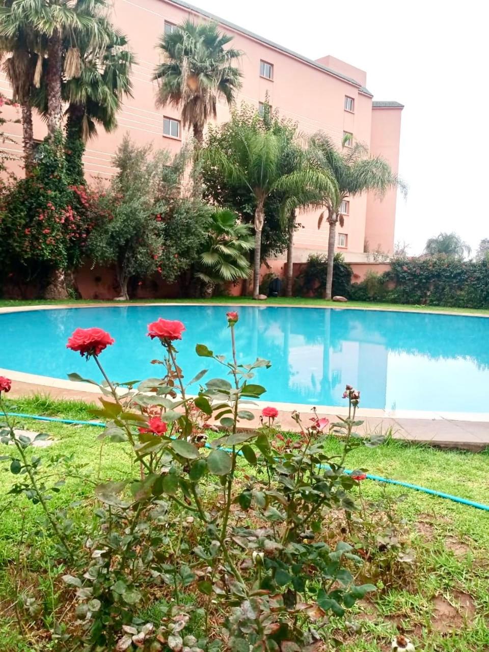 Beautiful Hivernage Apartment with Pool & Balcony, Near Attractions view 5