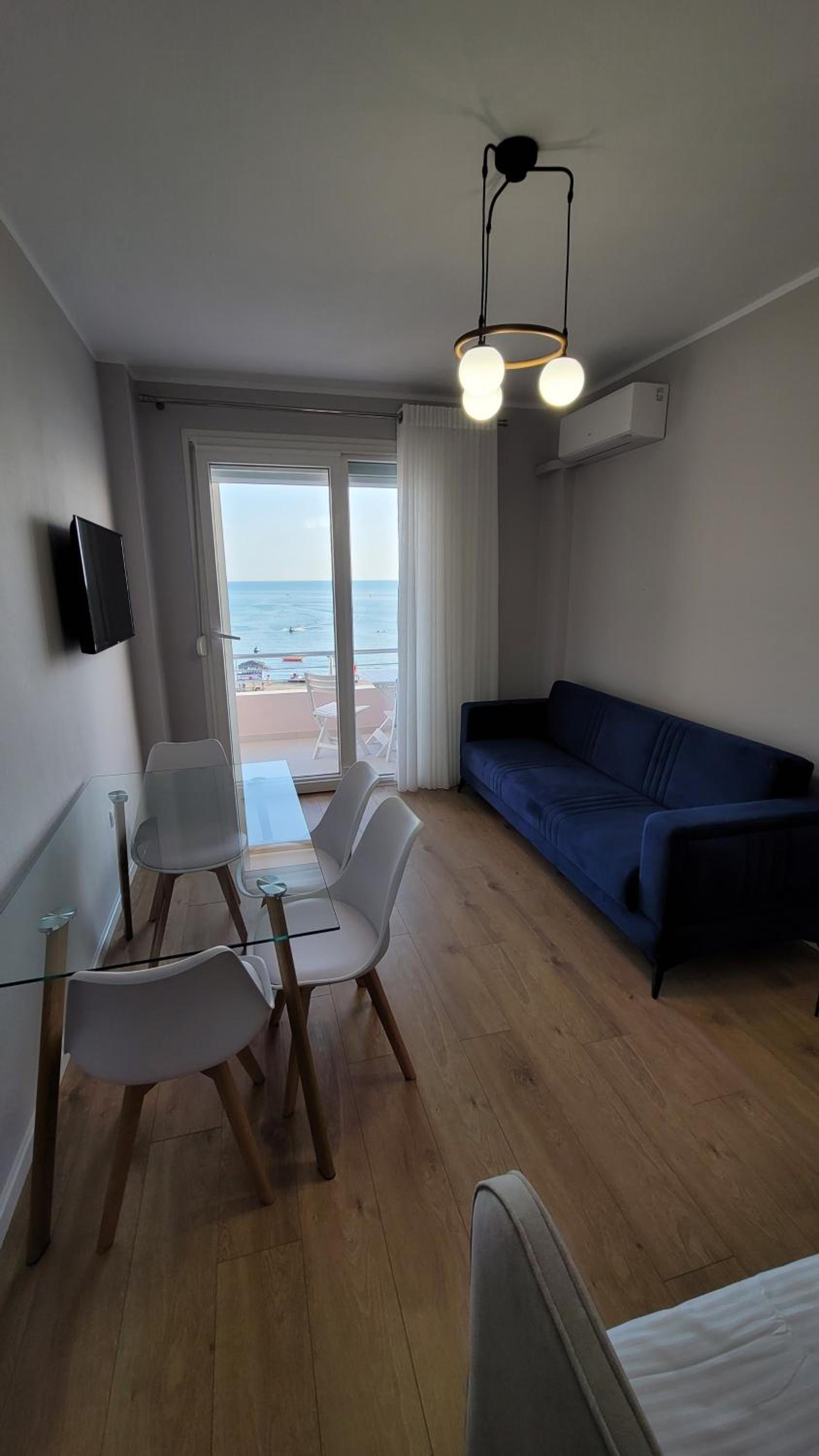 Sea Gate apartment