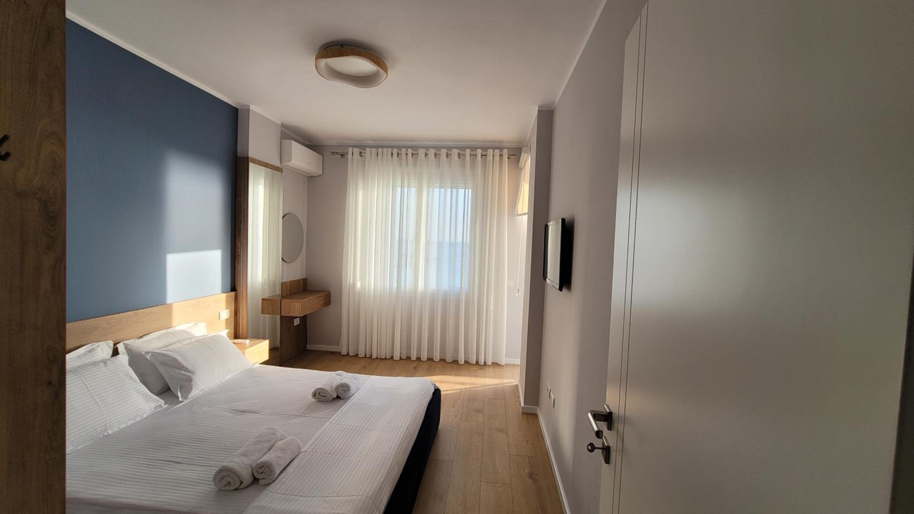 Sea Gate apartment