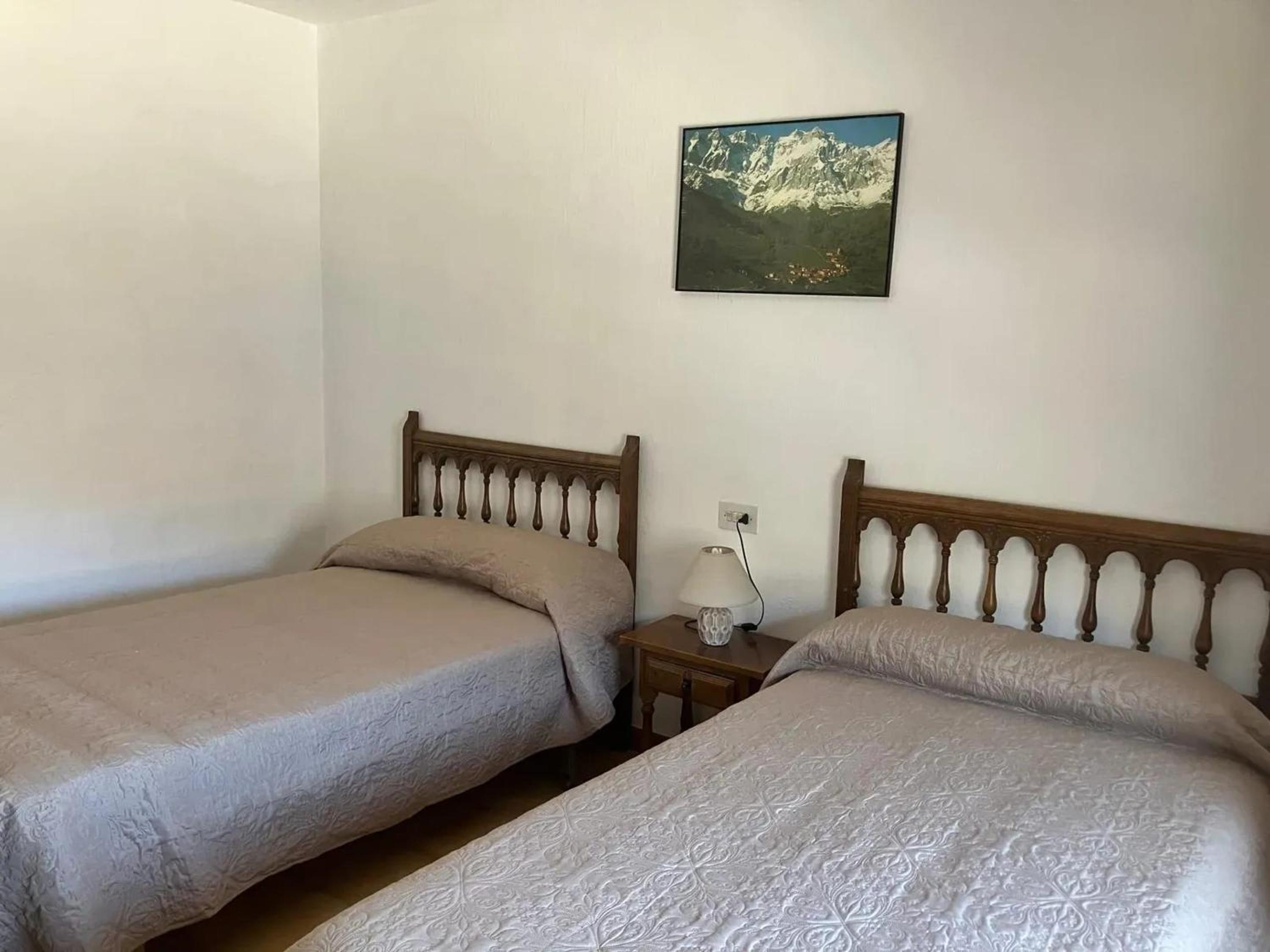 Welcoming House in Albuñol with Mountain Views