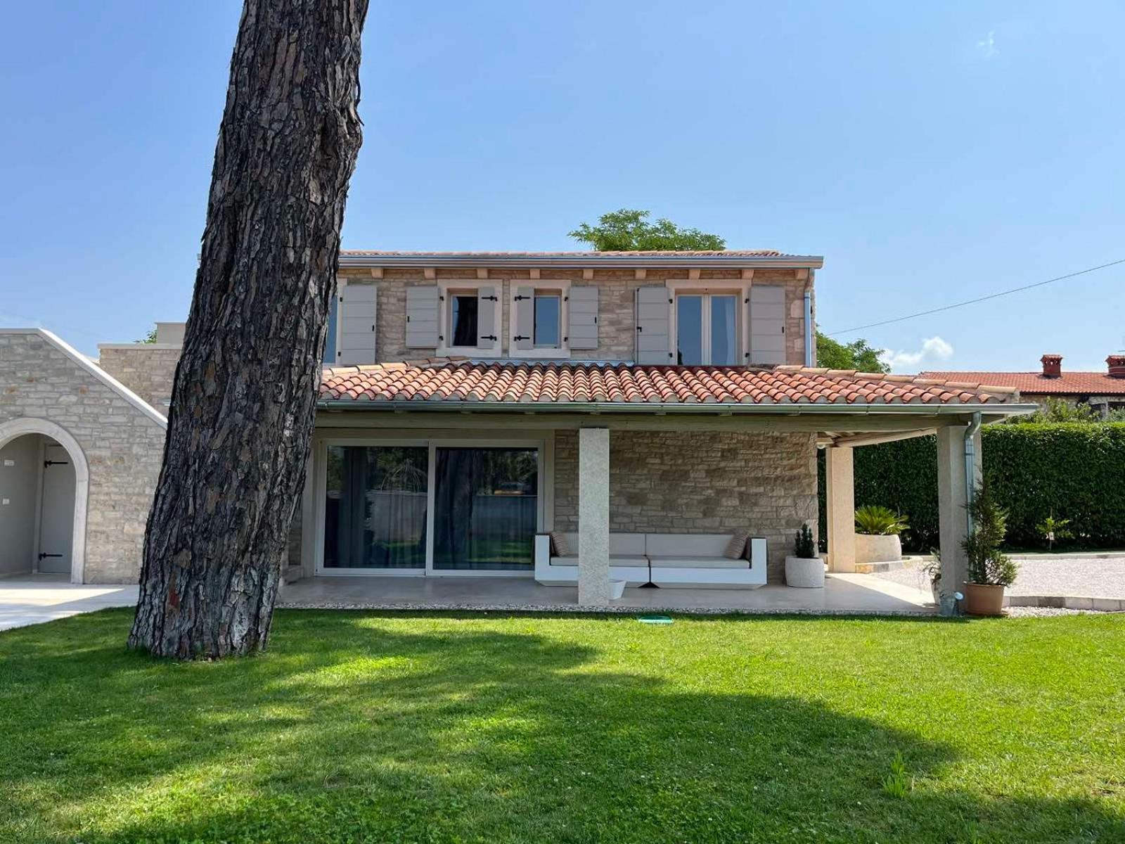 VILA ŠKARLANIJA, Umag view 2