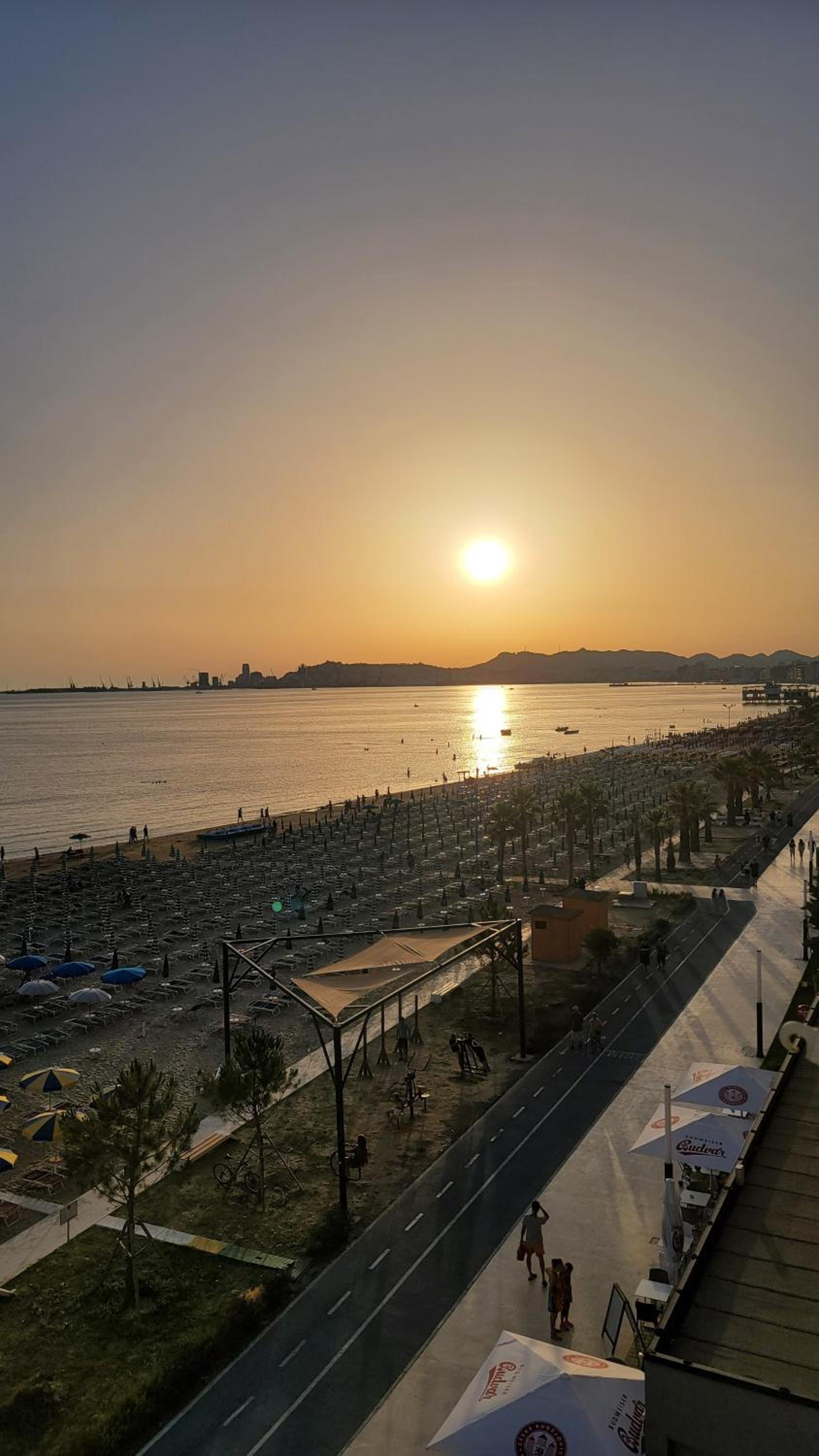 Sea Gate apartment