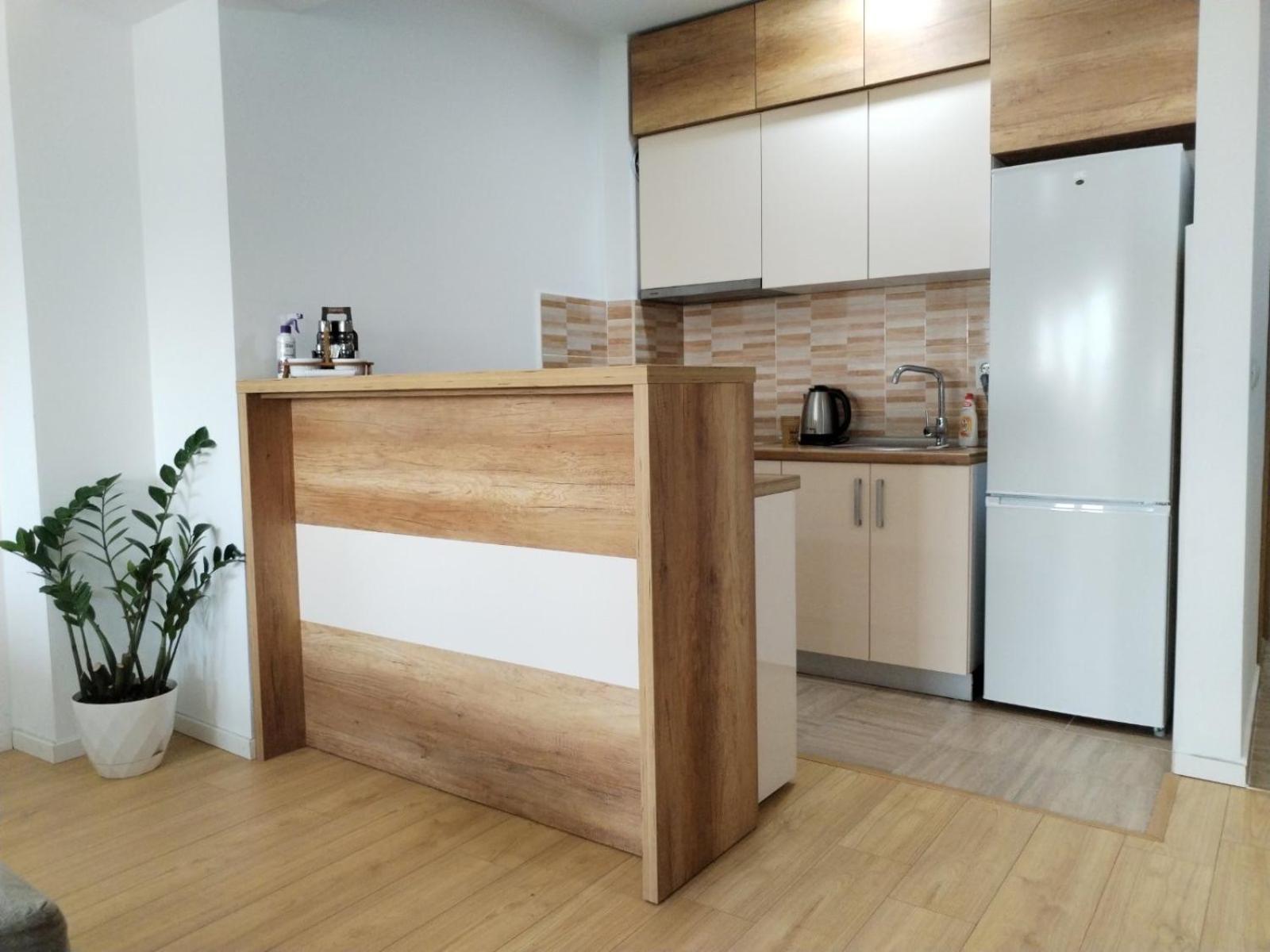 Maya Apartment