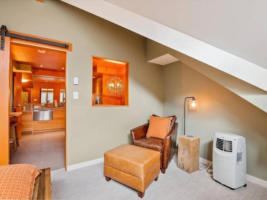 The Nest, Central, Luxury Unit, Free Parking