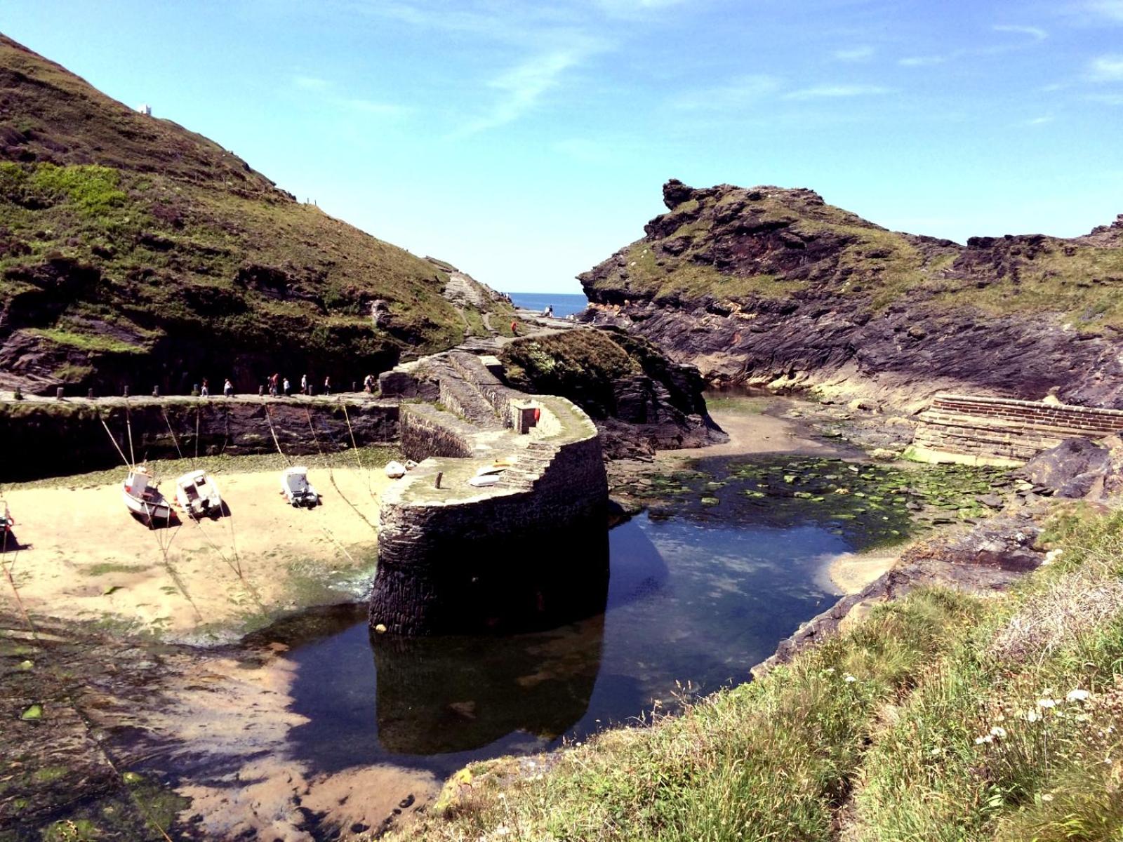 Dog Friendly Cottage with Large Secure Garden, Anneth Lowen, Boscastle view 4
