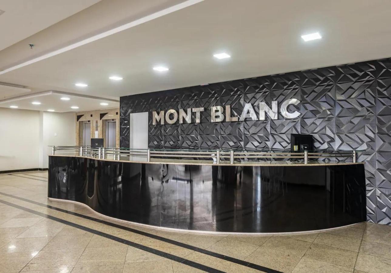 Flat Mont Blanc no Renascença