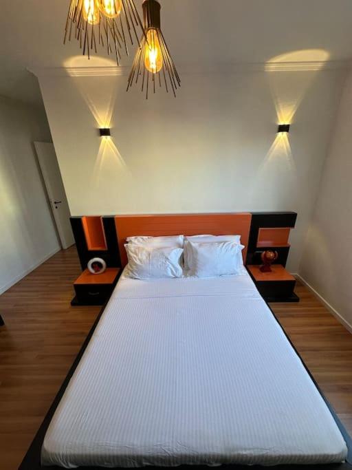 S's Apartament in Tirana photo 2