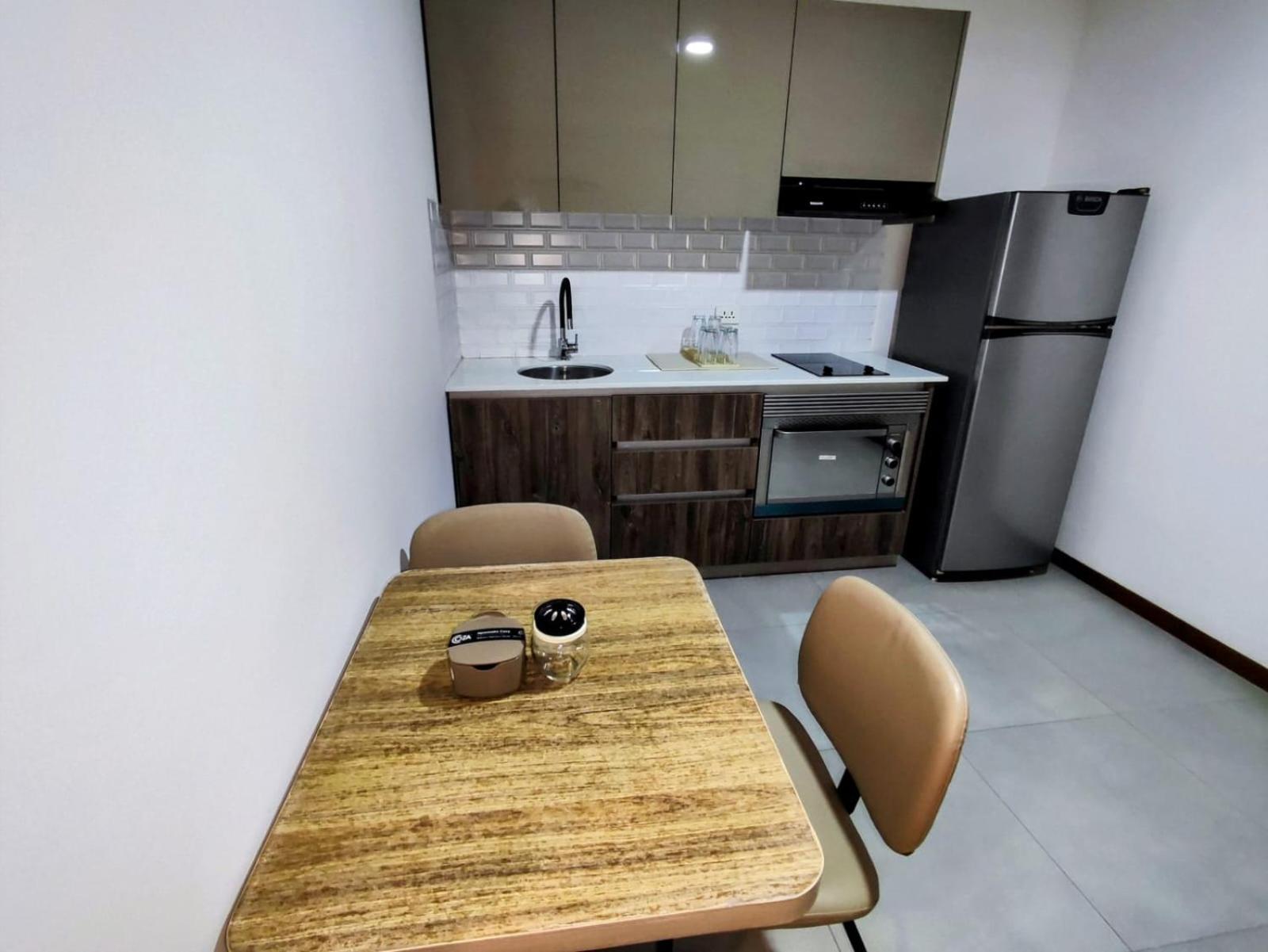 Moderno Apartamento Céntrico - Completo 