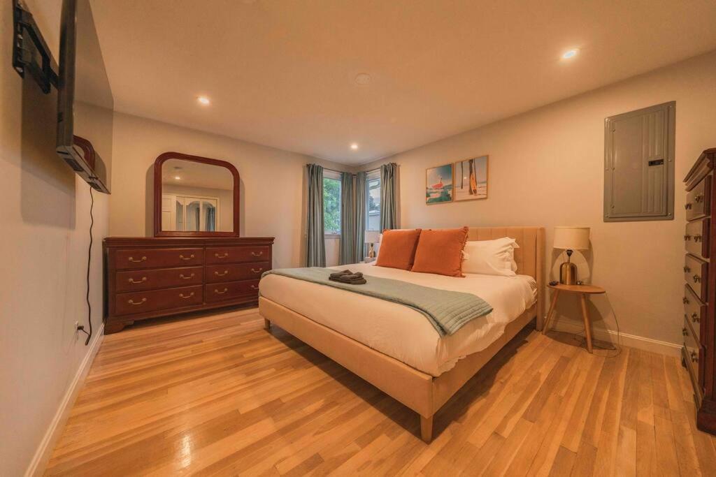 Boston Luxury 3BR-Near Airport-Beach - Property Image 10
