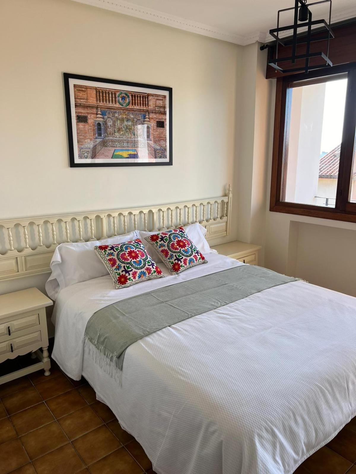 Oliva Rooms 3000