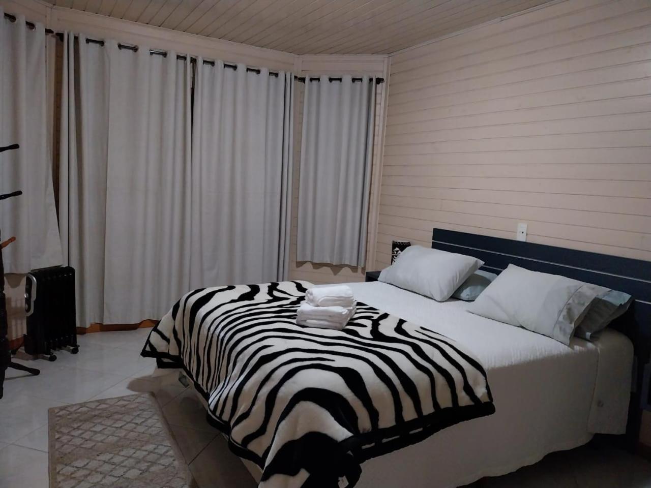 Super Casa de 3 Quartos ao Lado da Igreja Matriz