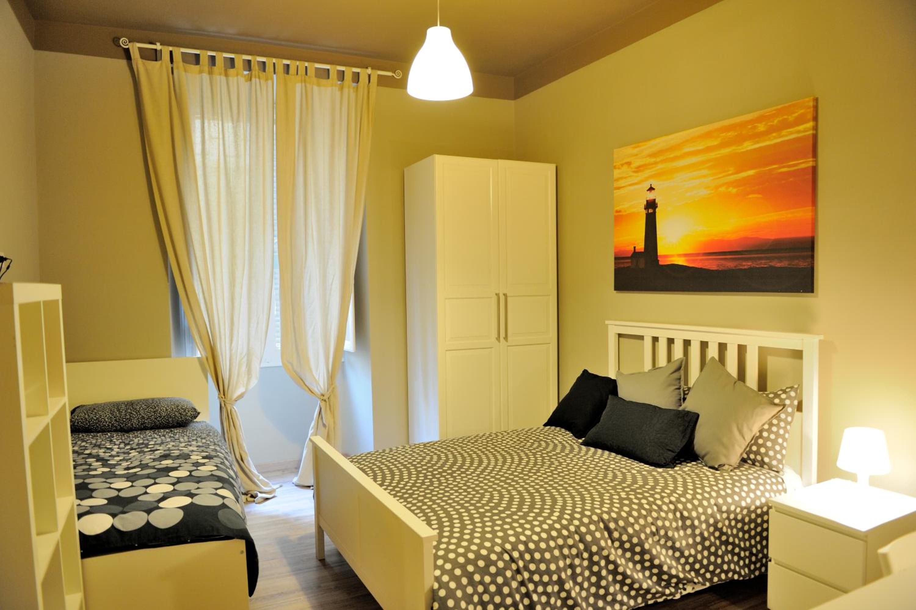 Alexia Home