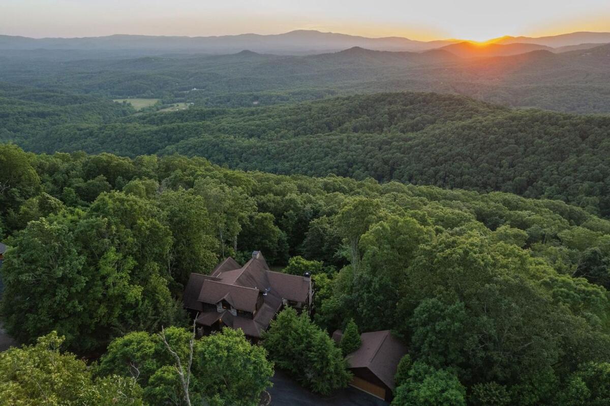 Sunset Pointe view 3