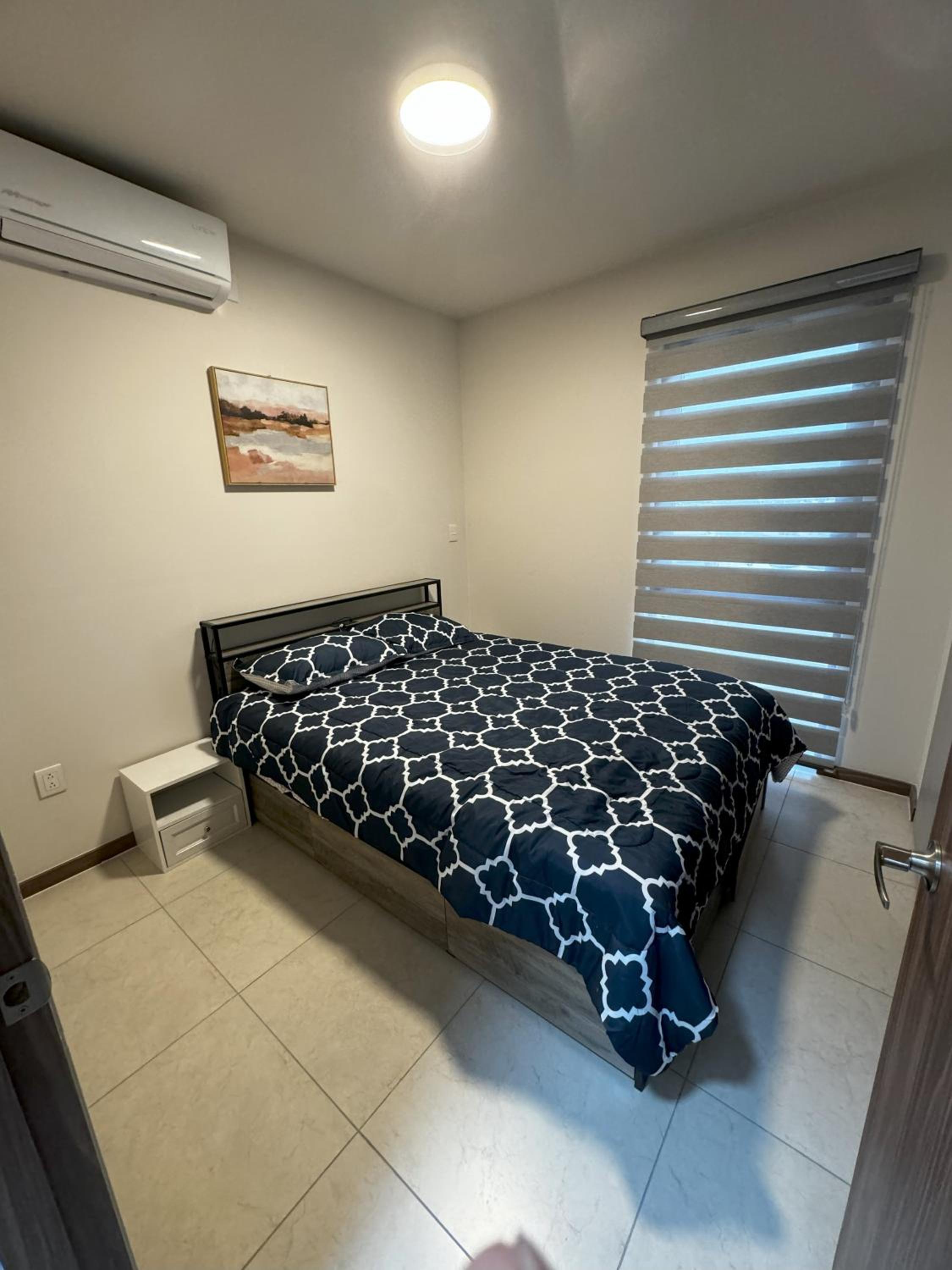 Departamento Nuevo Frente al TSM view 5