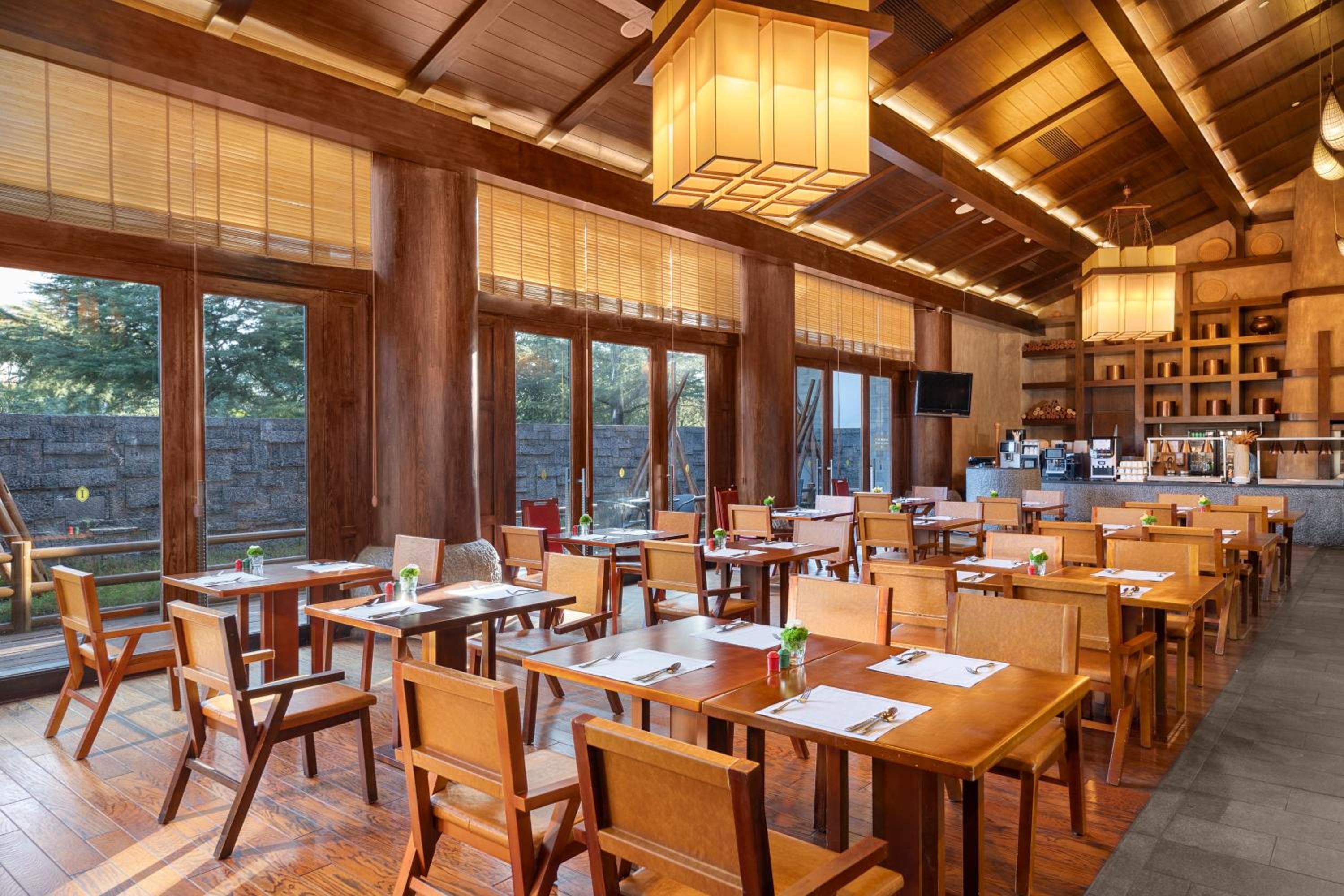 InterContinental Lijiang Ancient Town Resort by IHG 38