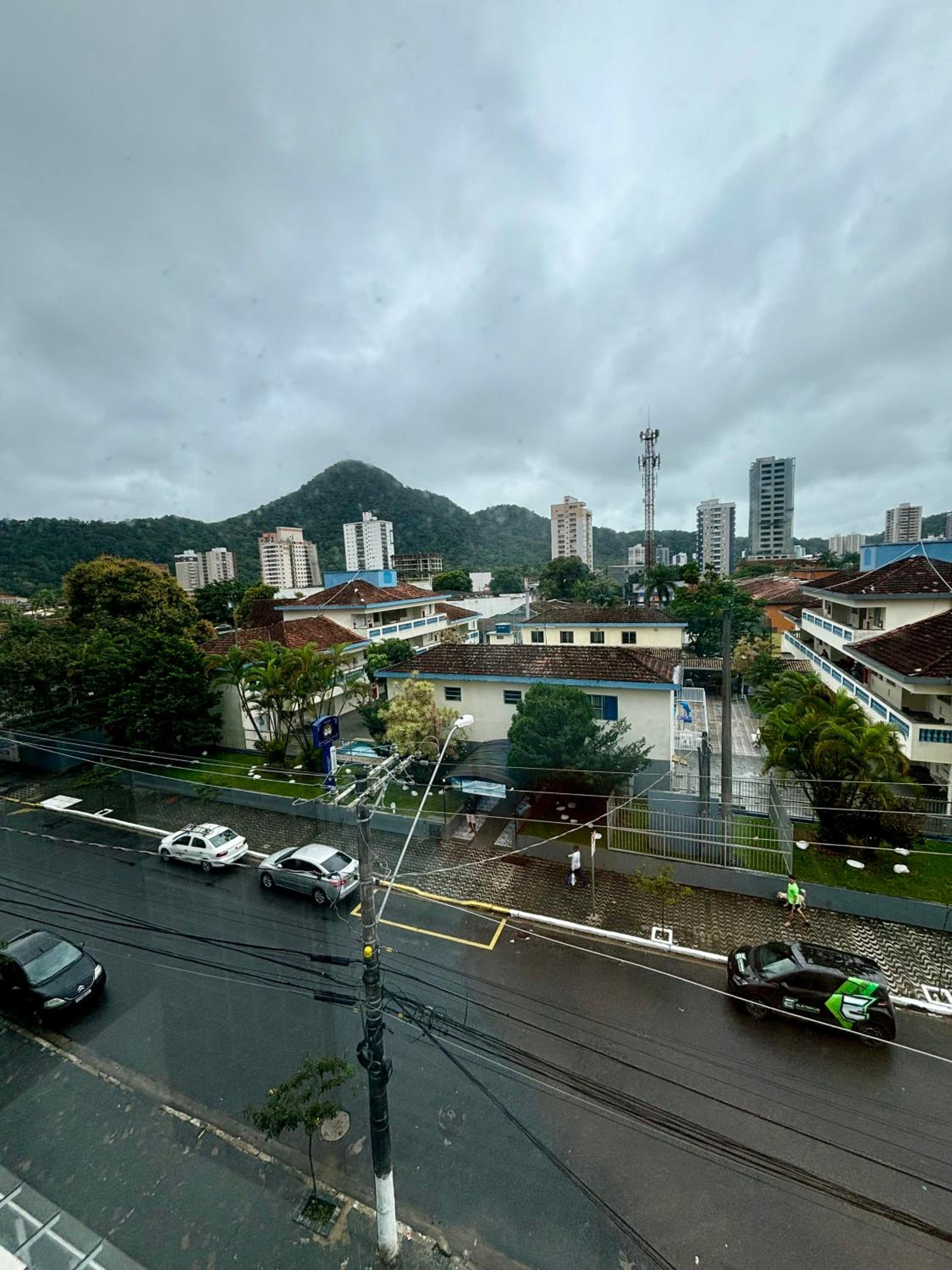 Novo Apto Canto do Forte, Rua Praia Vista Montanha, com Wi Fi, HomeBeach10, 01 Vaga de Garagem, Melhores Restaurantes ao lado