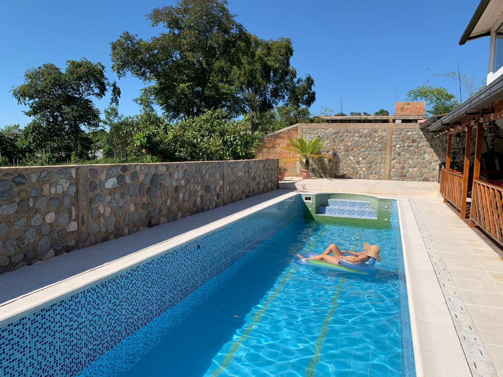 Birdsong lodge
