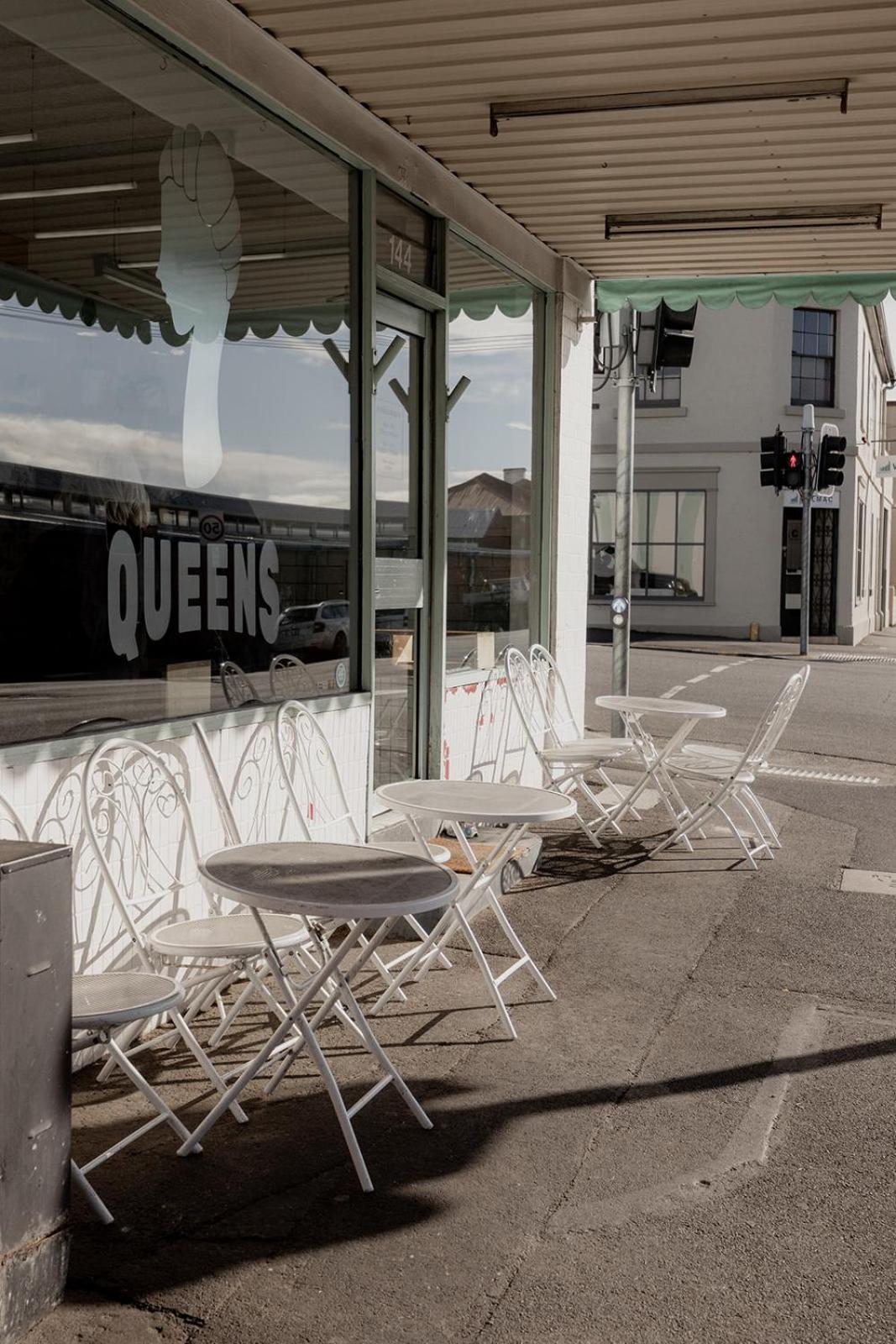 Brisbane Terrace One - Inner city with parking