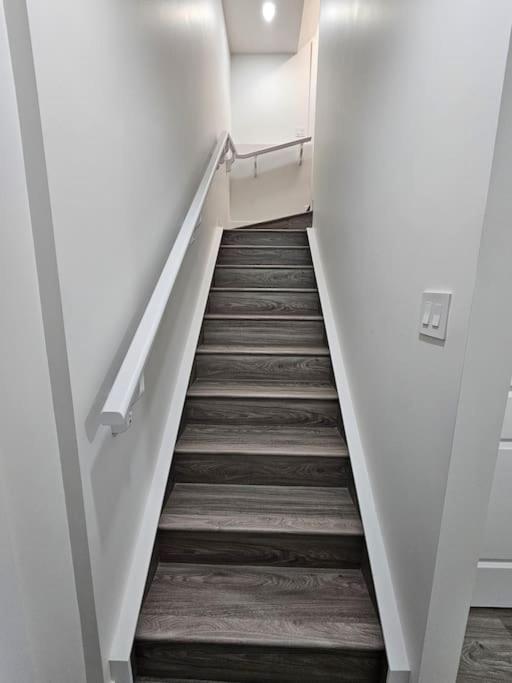 Lovely 2 Bedroom Suite in Calgary
