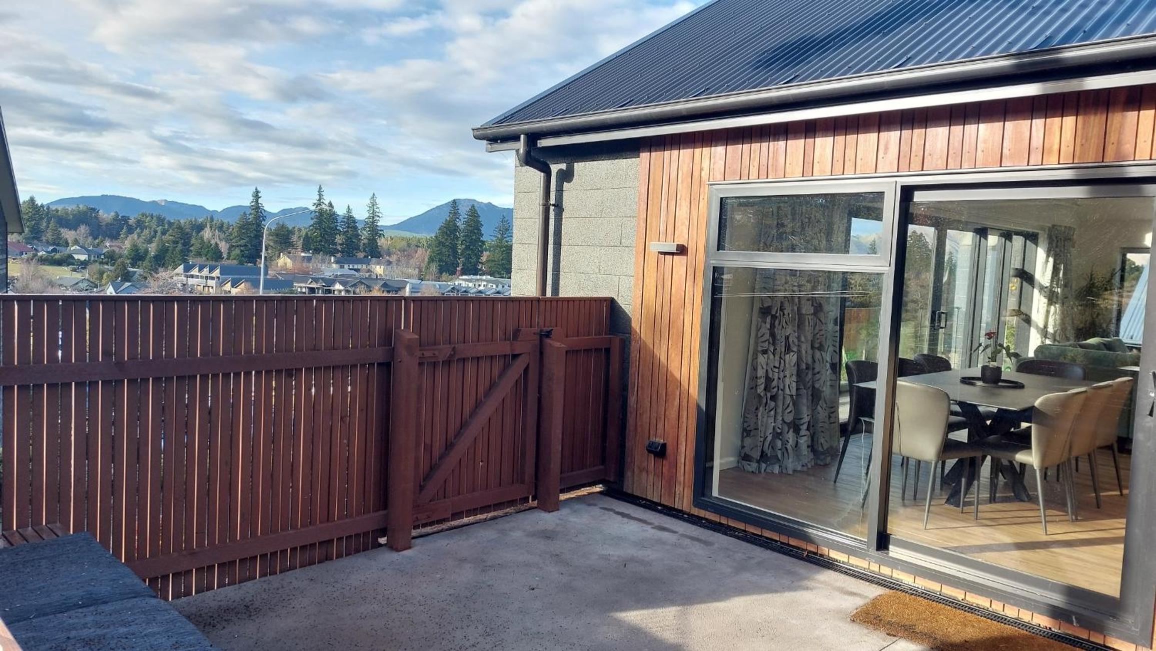 57 St James Avenue view 4