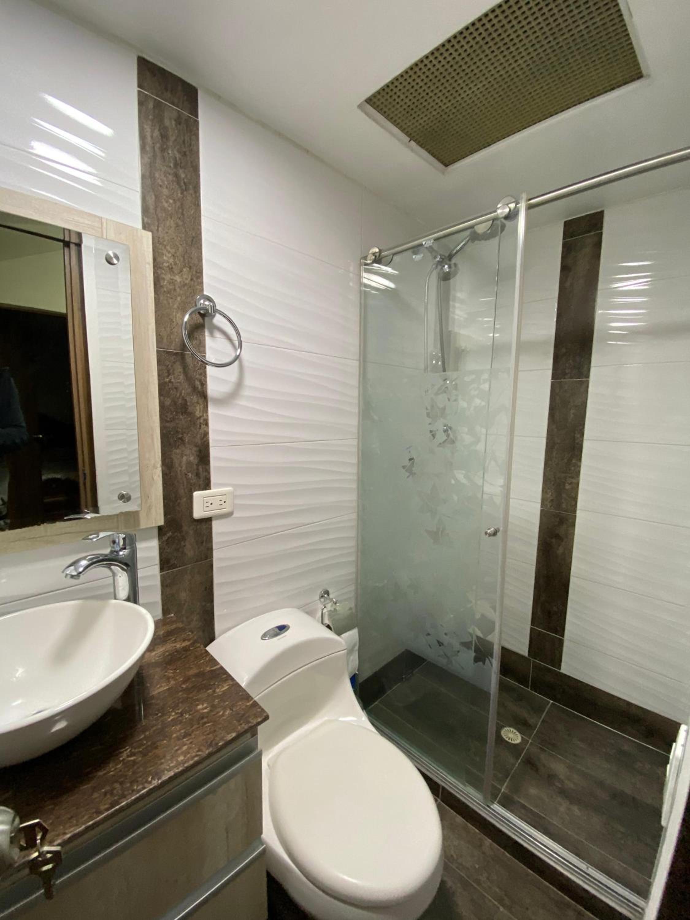 Espectacular casa en Manizales - Property Image 11