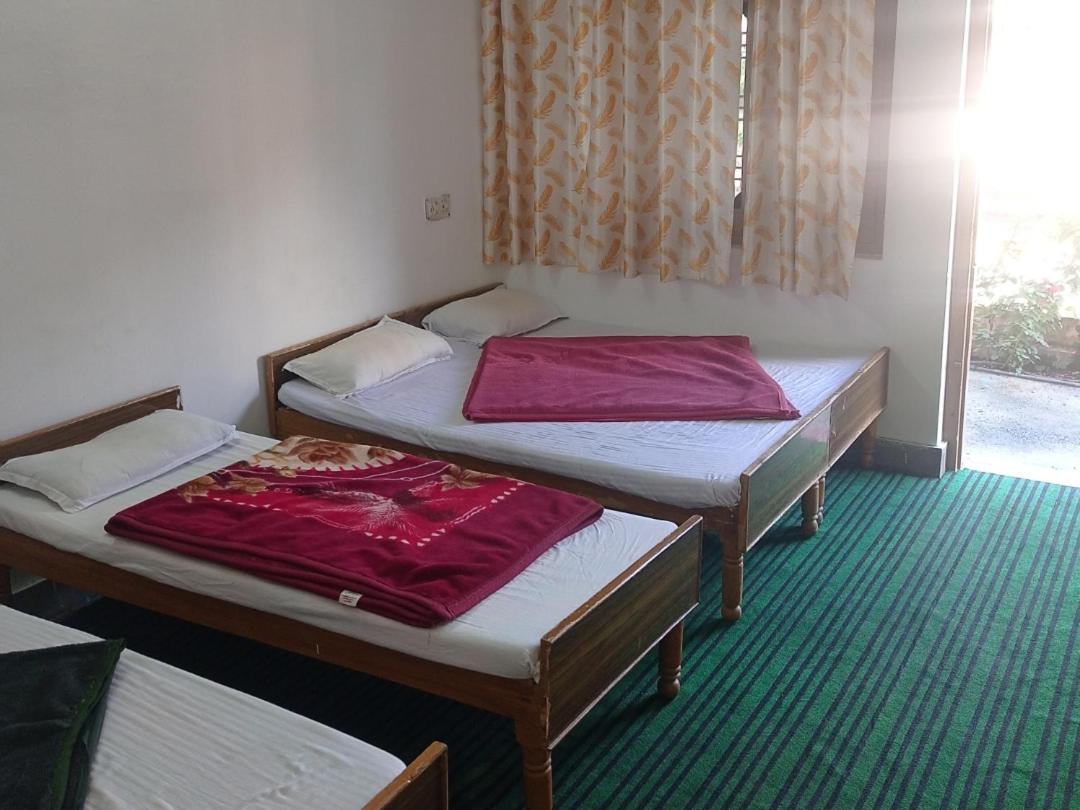 Hotel diyaraj barkot sarukhet