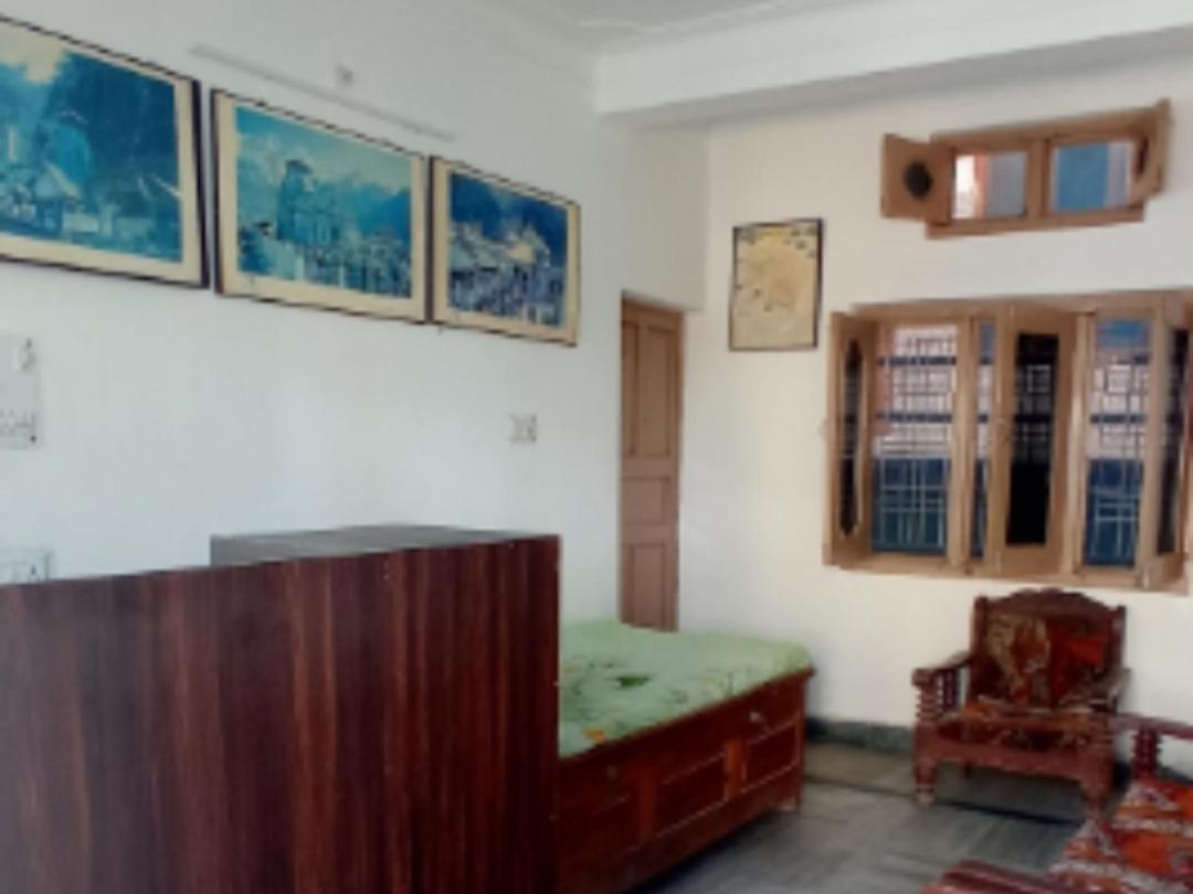 Hotel diyaraj barkot sarukhet