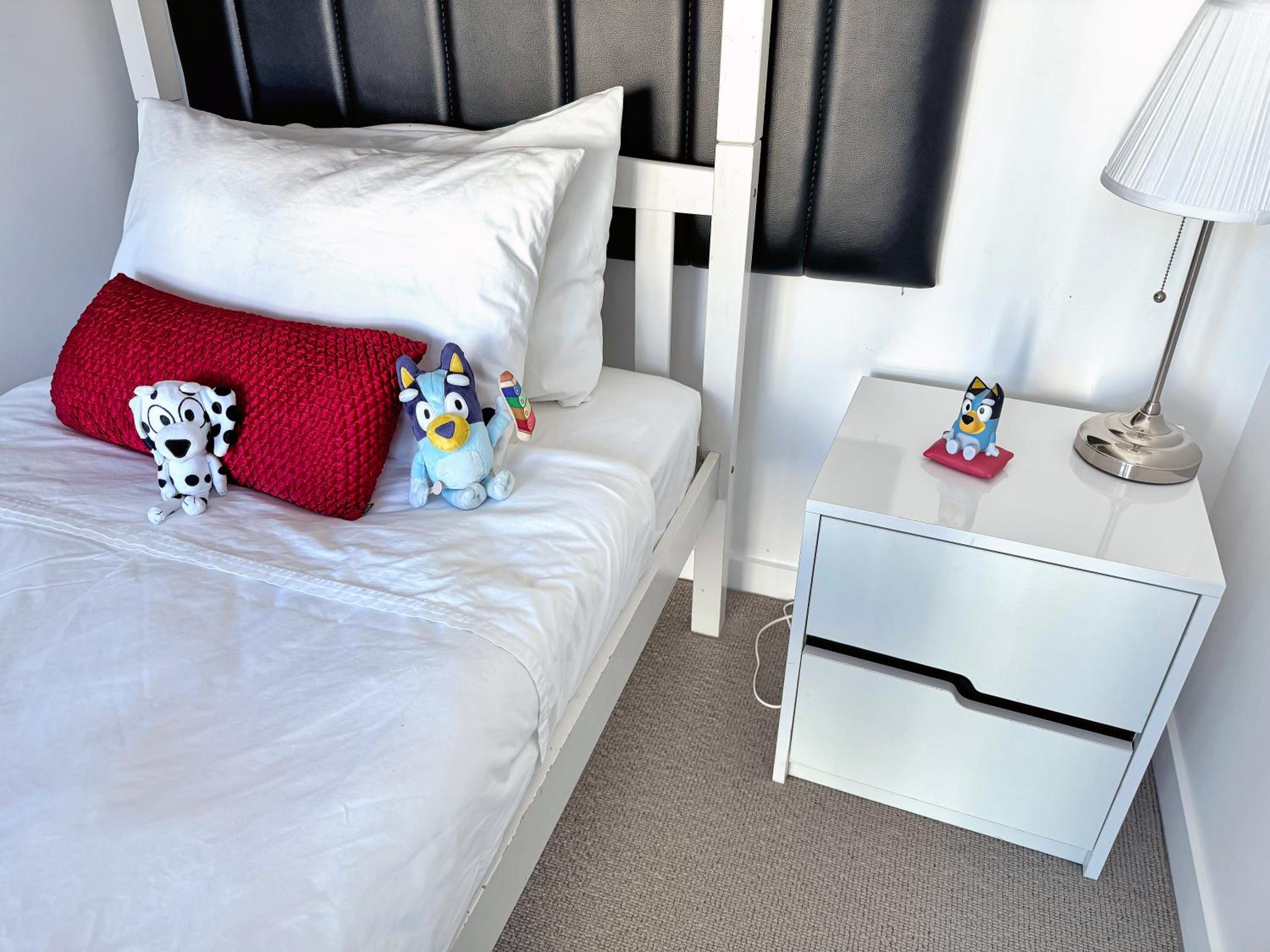 Lvl 24 Bluey Themed family apartment in the heart of CBD by Stylish Stays