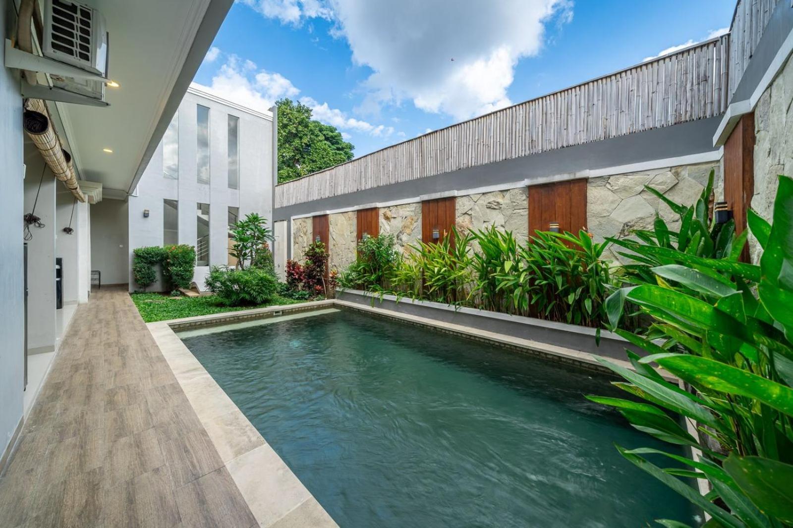 Benz house