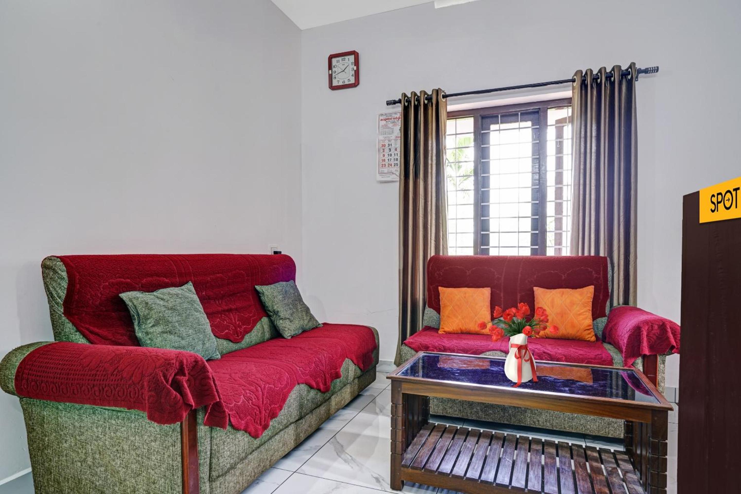 SPOT ON Shalom Palace Residency view 4