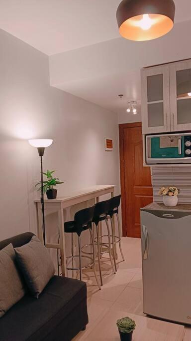 1BR Condotel Ridgewood Towers Taguig City #RW01 view 3