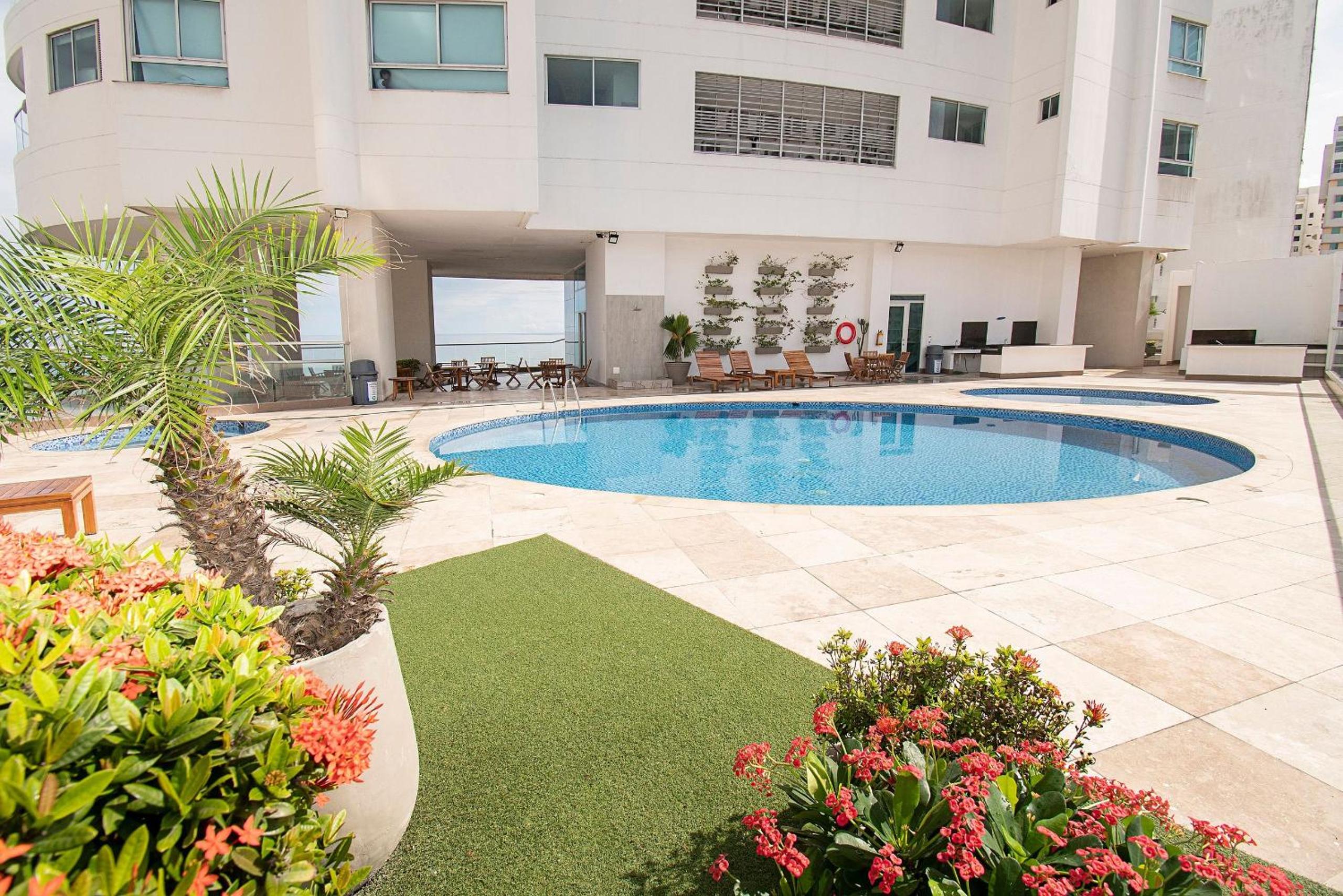 U-GO Palmetto Eliptic - Comfort and Style in Cartagena