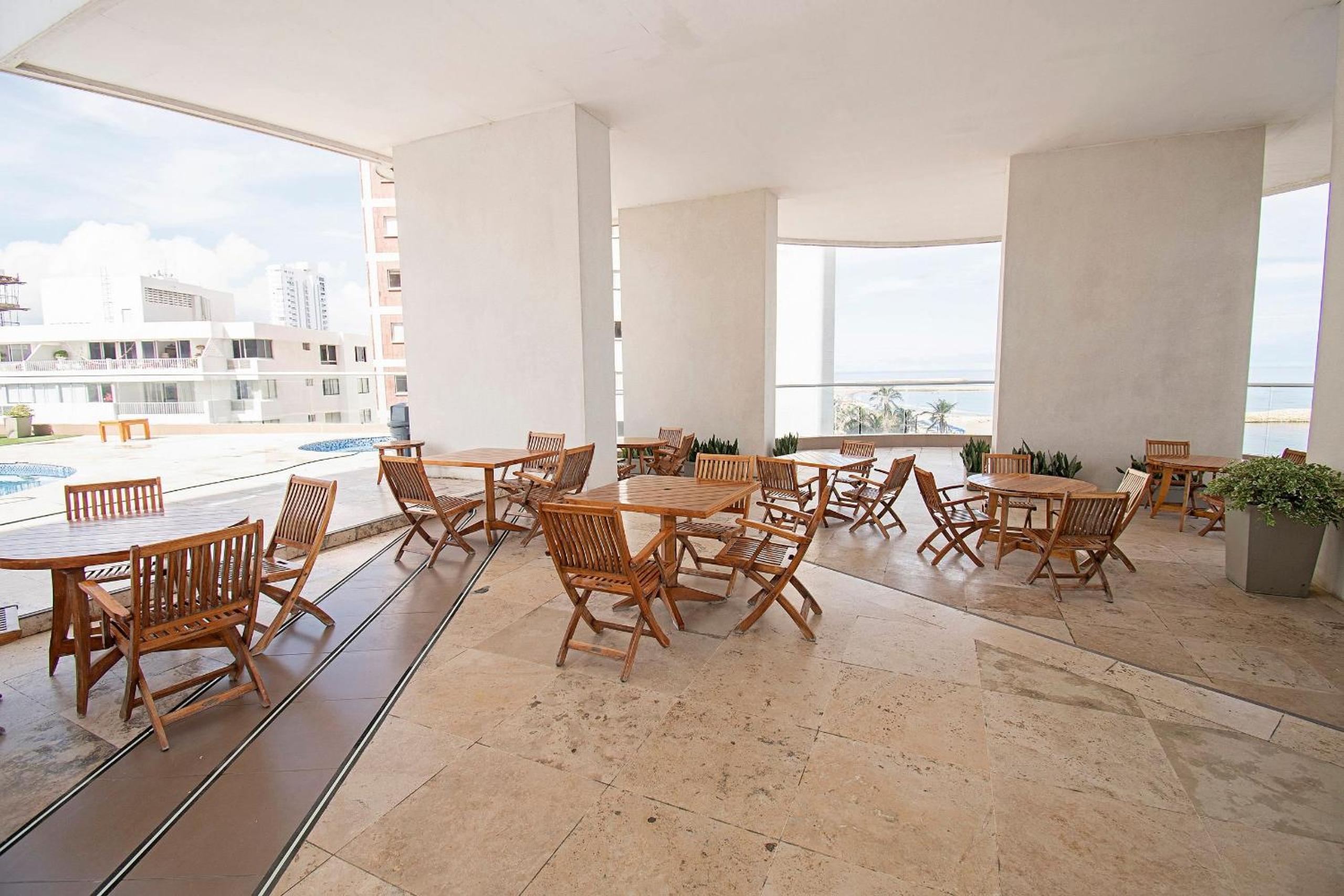 U-GO Palmetto Eliptic - Comfort and Style in Cartagena