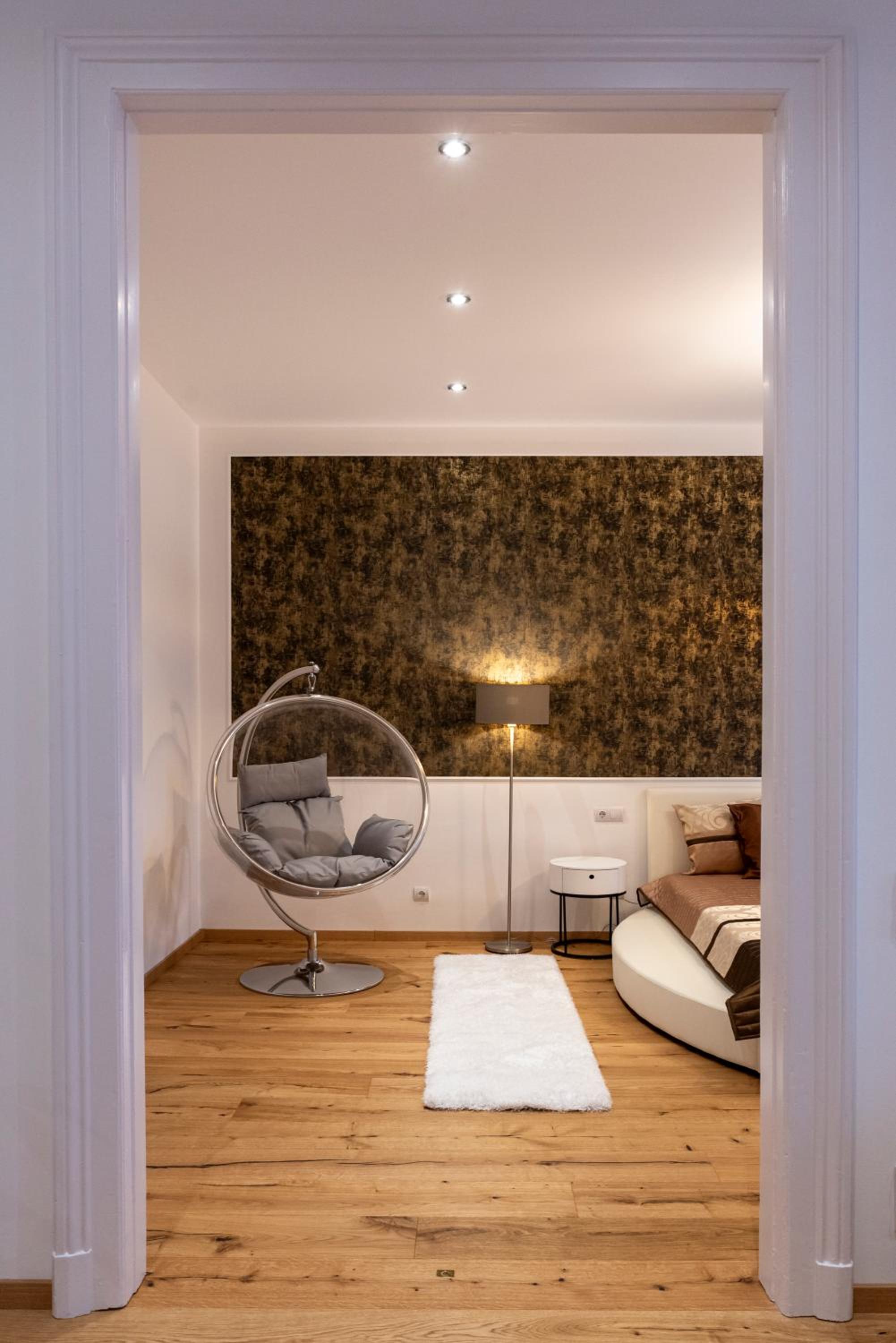 Oktogon Luxury Suite