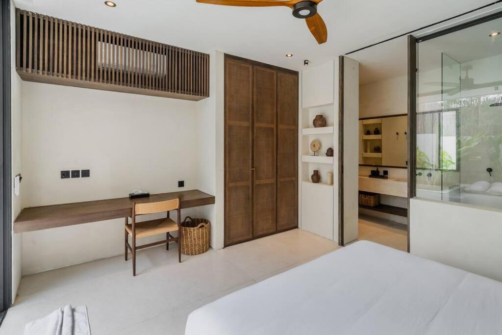 Luxurious 3 Bedroom in Canggu view 4