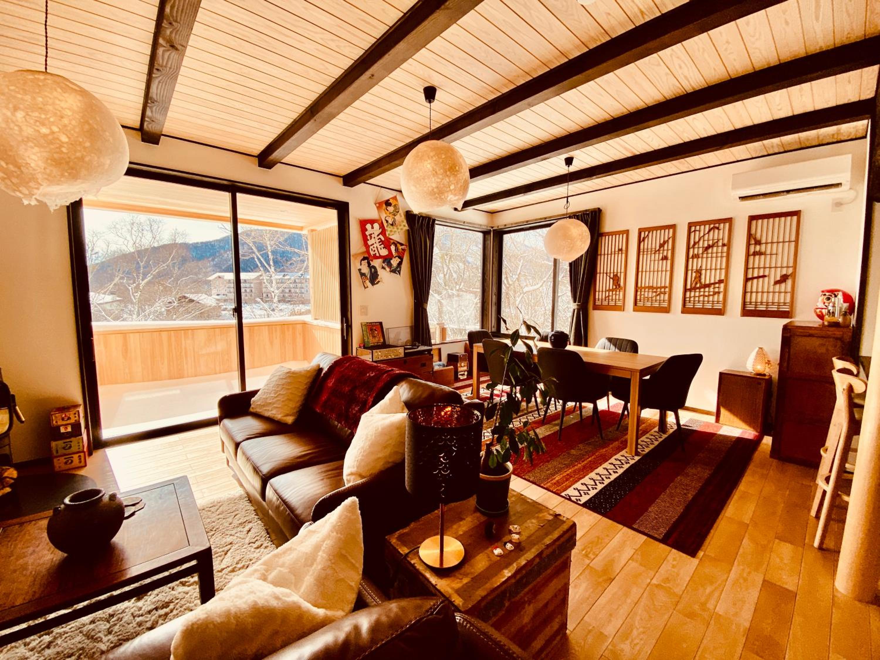 Snowman Apartments at Madarao Mountain view 3