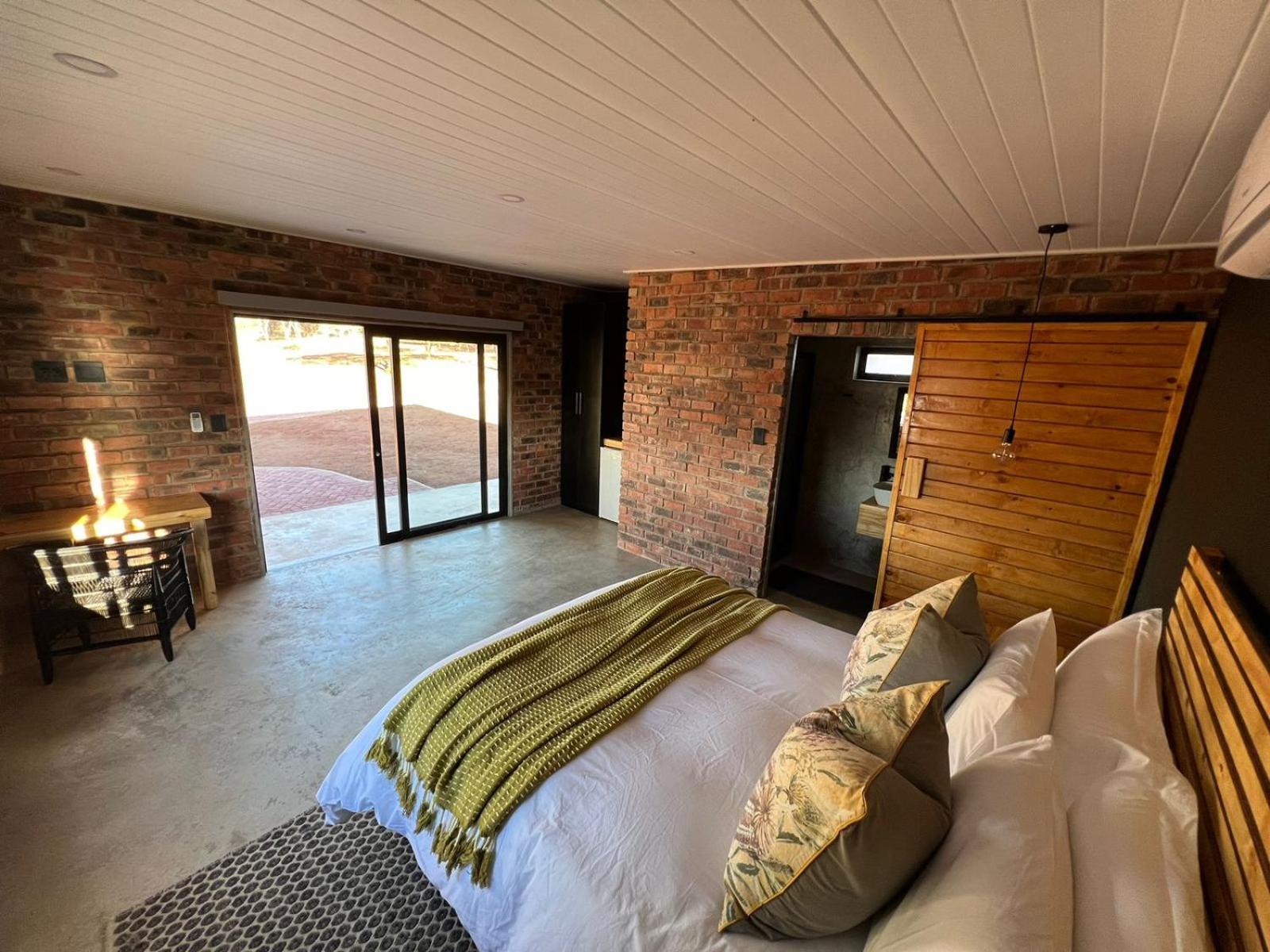 RhinoStay