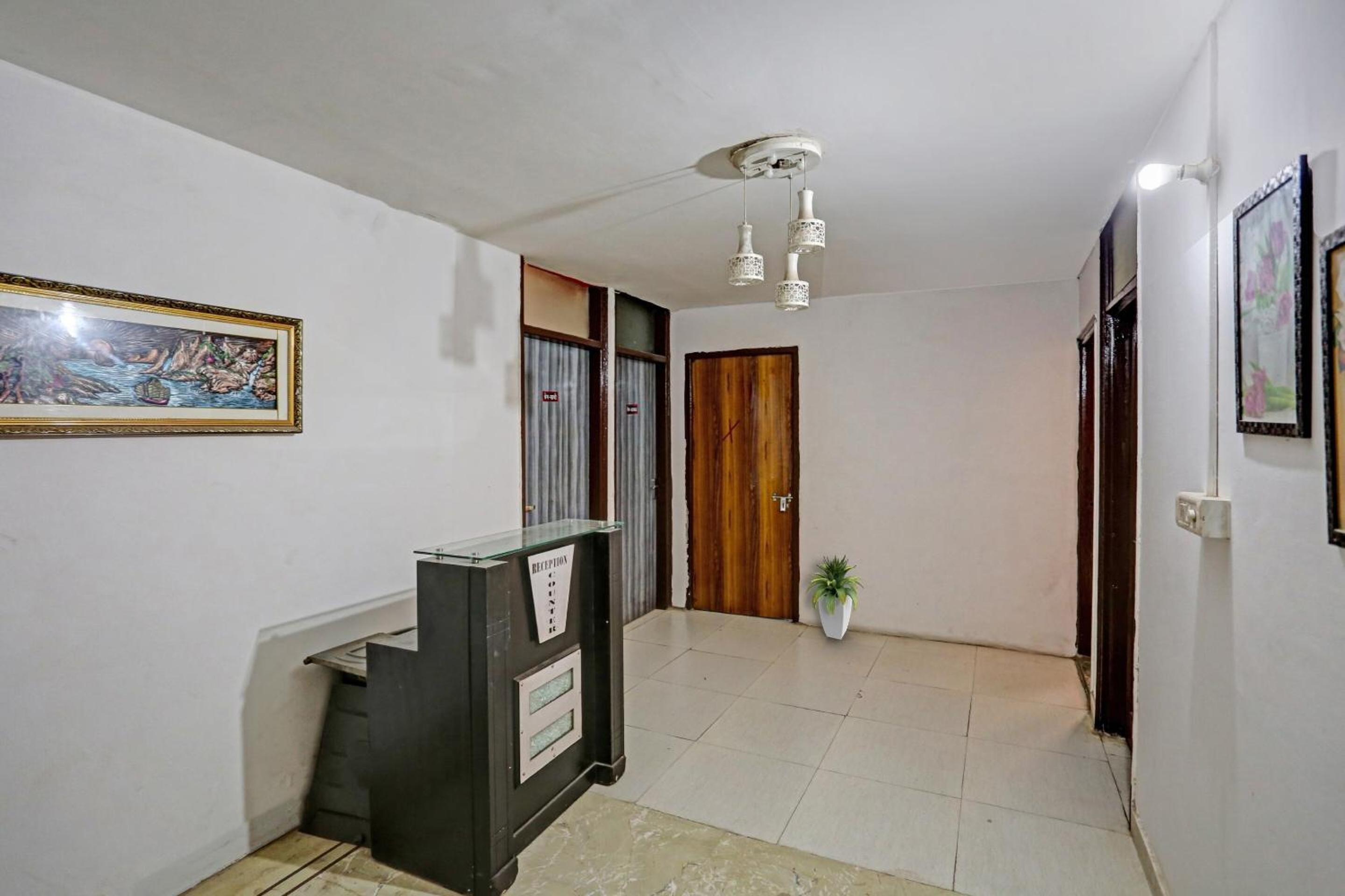 Hotel O Kunj Bihari Inn Near Appu Ghar view 4