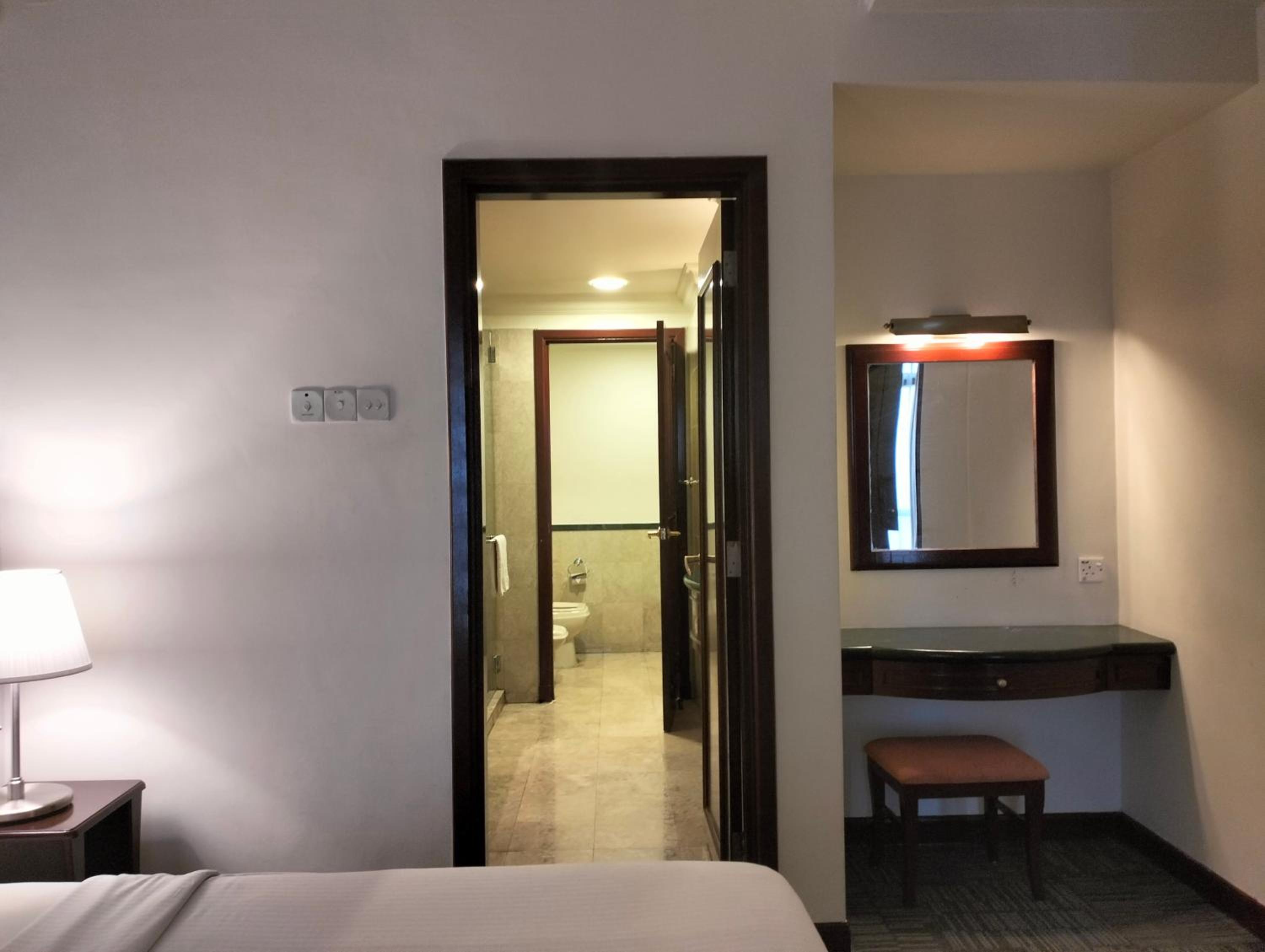 Berjaya Times Square Service Suite By Luna