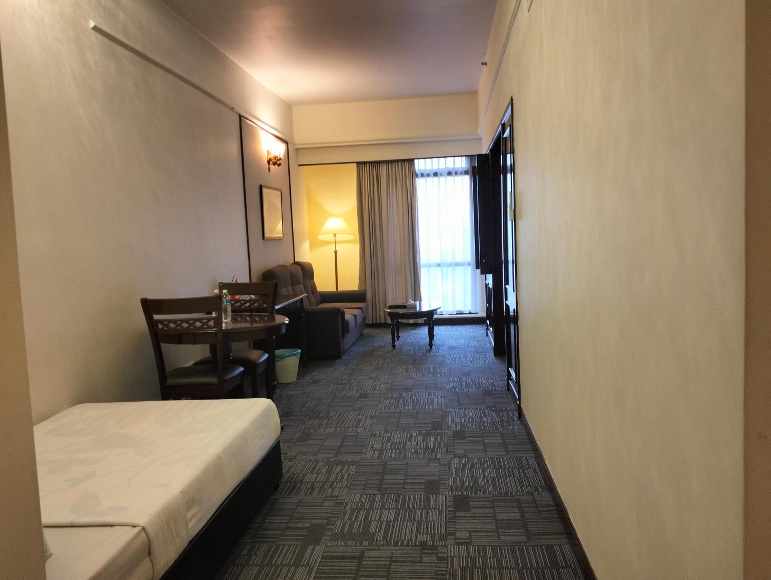 Berjaya Times Square Service Suite By Luna