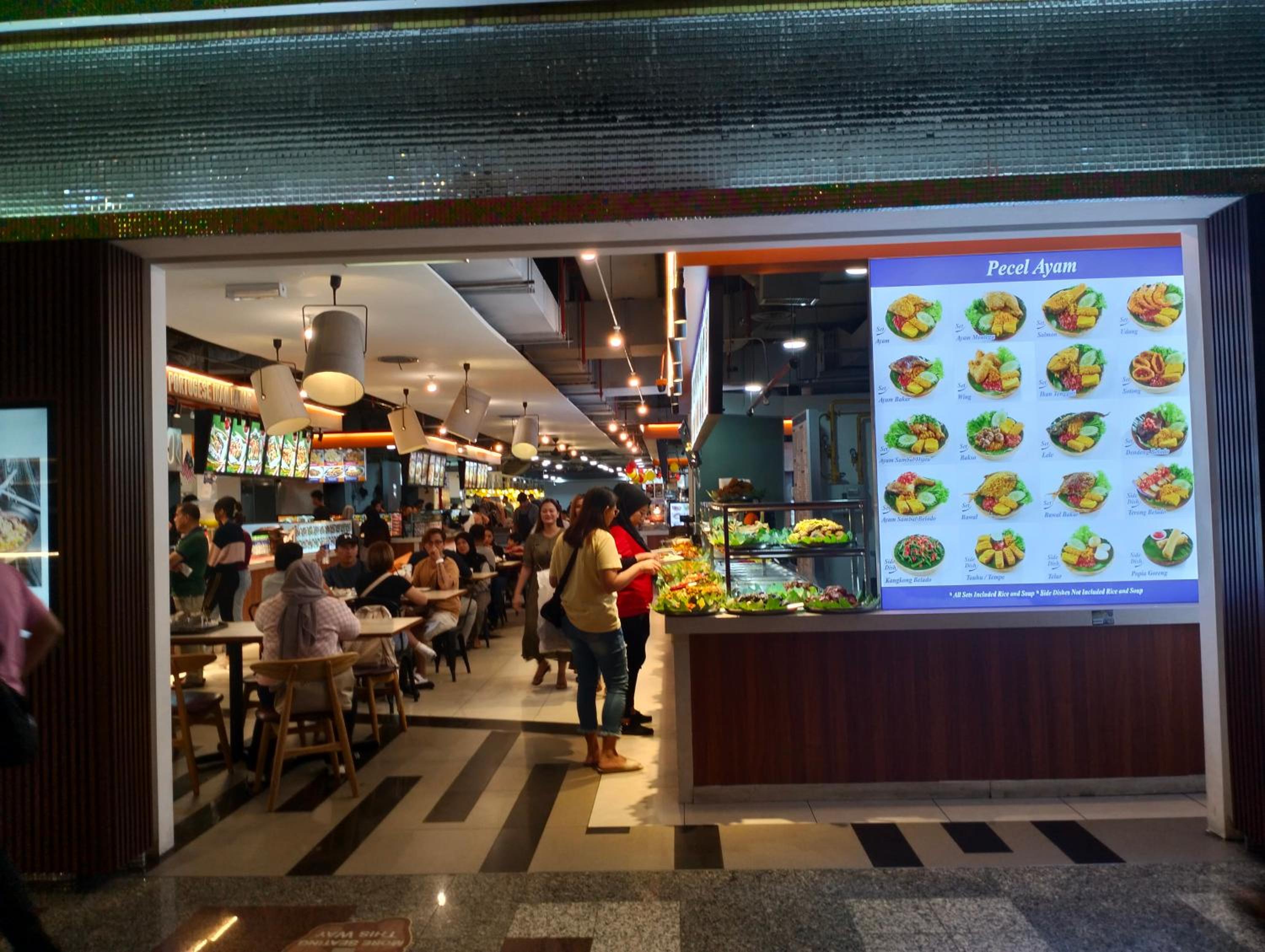 Berjaya Times Square Service Suite By Luna
