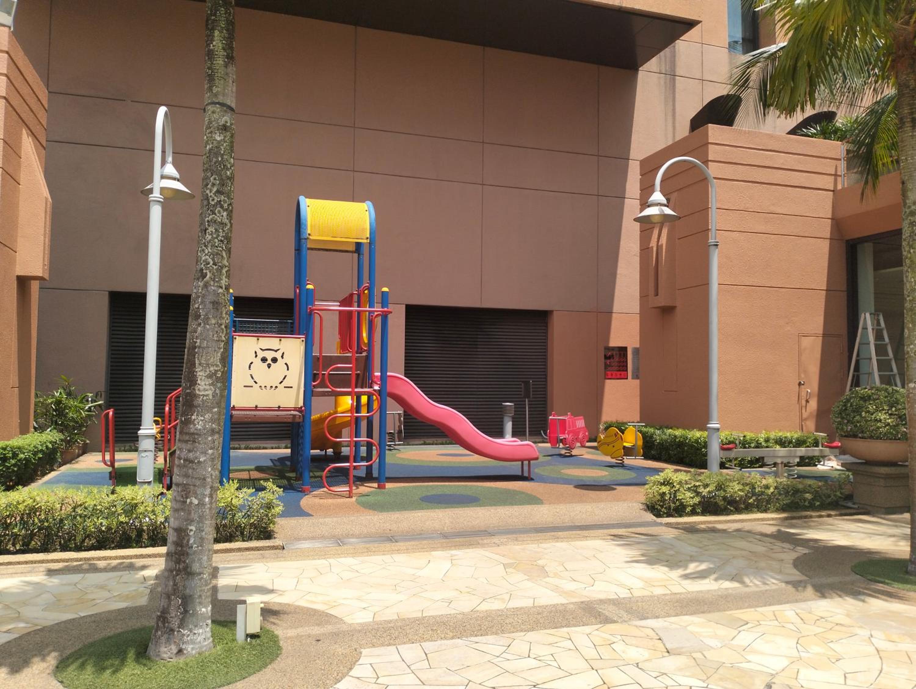 Berjaya Times Square Service Suite By Luna