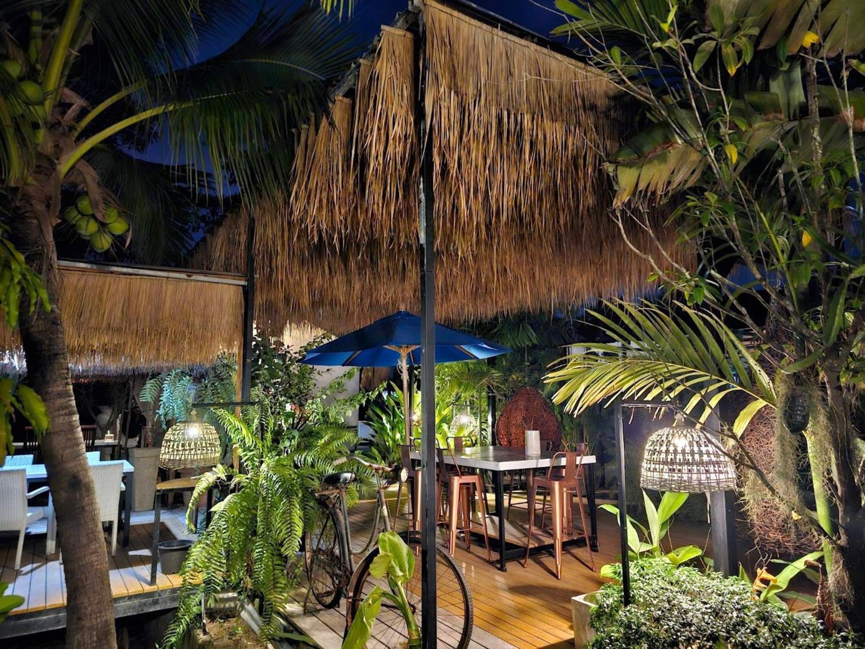 Lespalm Taraburi Pool Villa SHA Plus